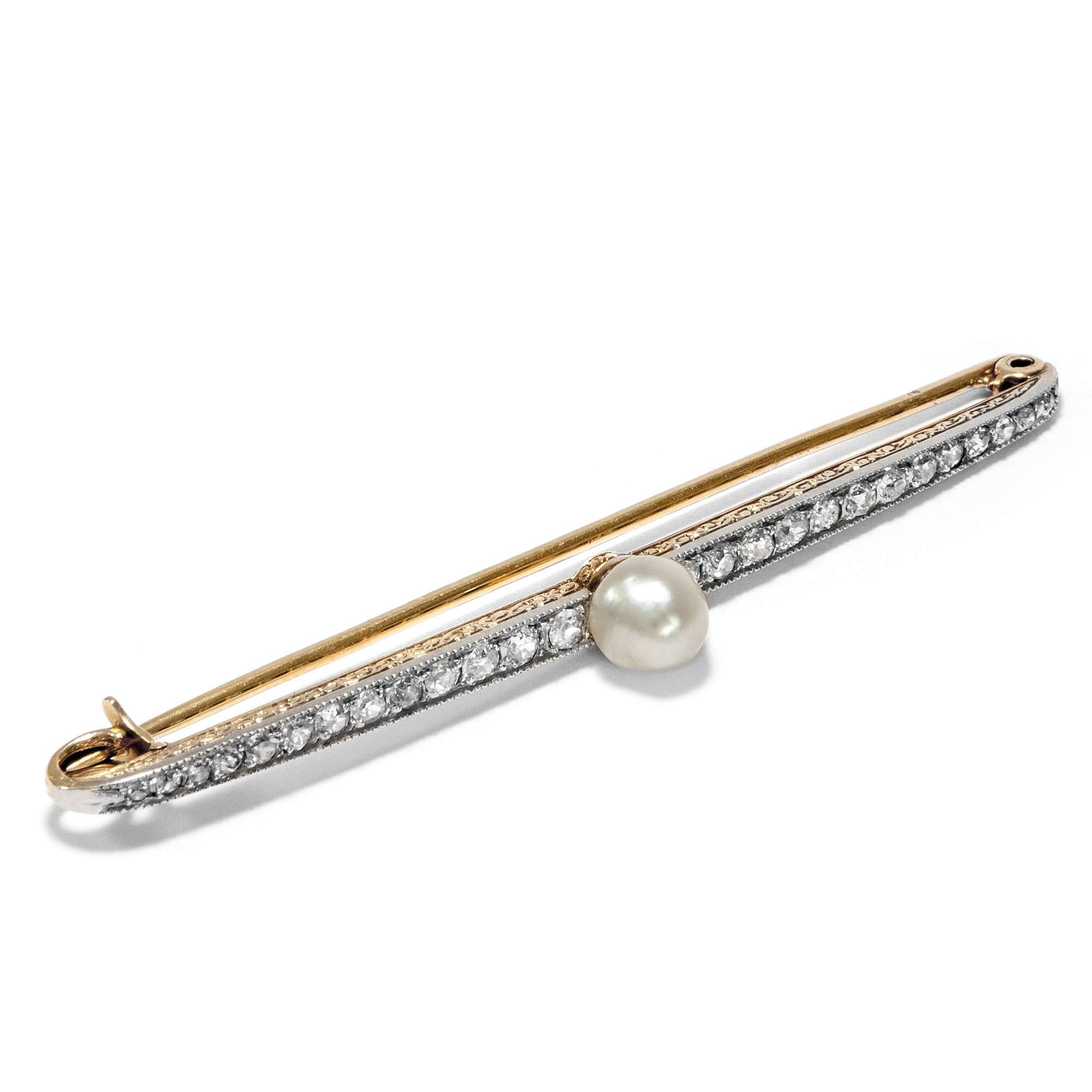 599928-hofer-antikschmuck-Exquisite-Stabnadel-mit-Naturperle-und-Diamanten-Frankreich-um-1910-Die-Naechte-an-der-Place-Pigalle_1