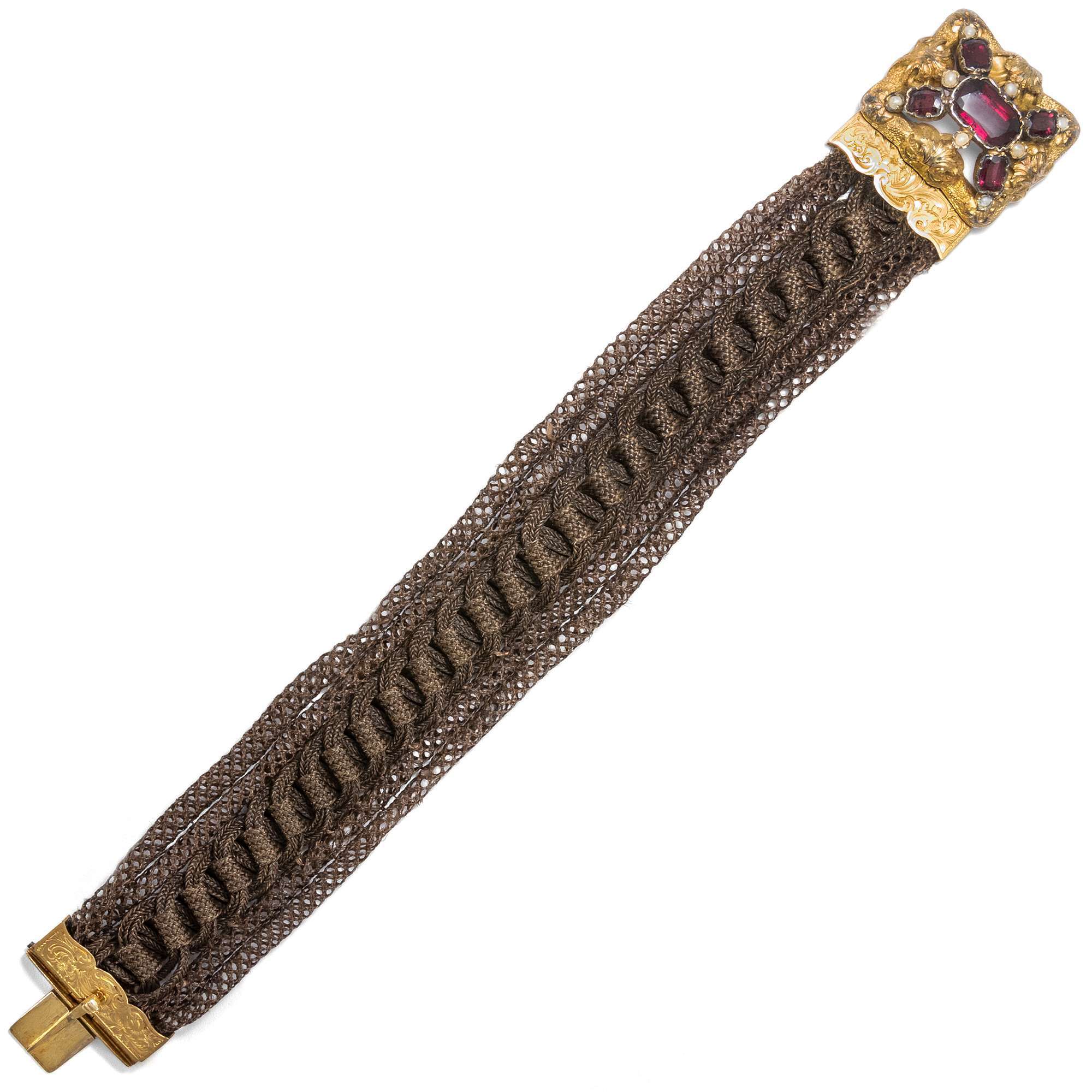 608297-hofer-antikschmuck-Antikes-Armband-aus-geflochtenem-Haar-Gold-und-Granat-um-1850-Haare-fein-wie-gesponnenes-Gold-_1