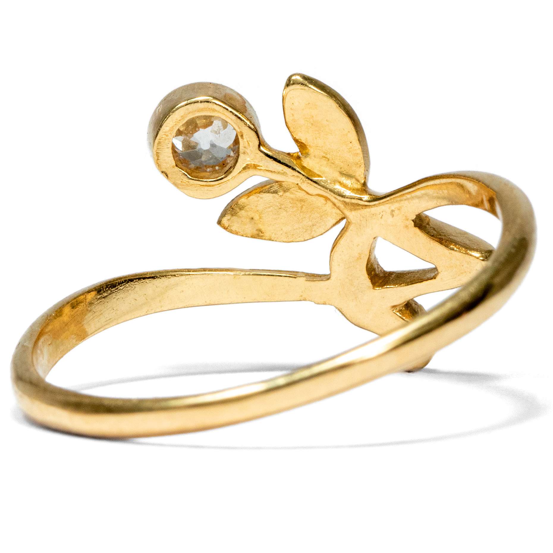 610547-hofer-antikschmuck-Goldring-in-Jugendstil-Formen-mit-Altschliff-Diamant-aus-unserer-Werkstatt-Fruehjahrserwachen_4