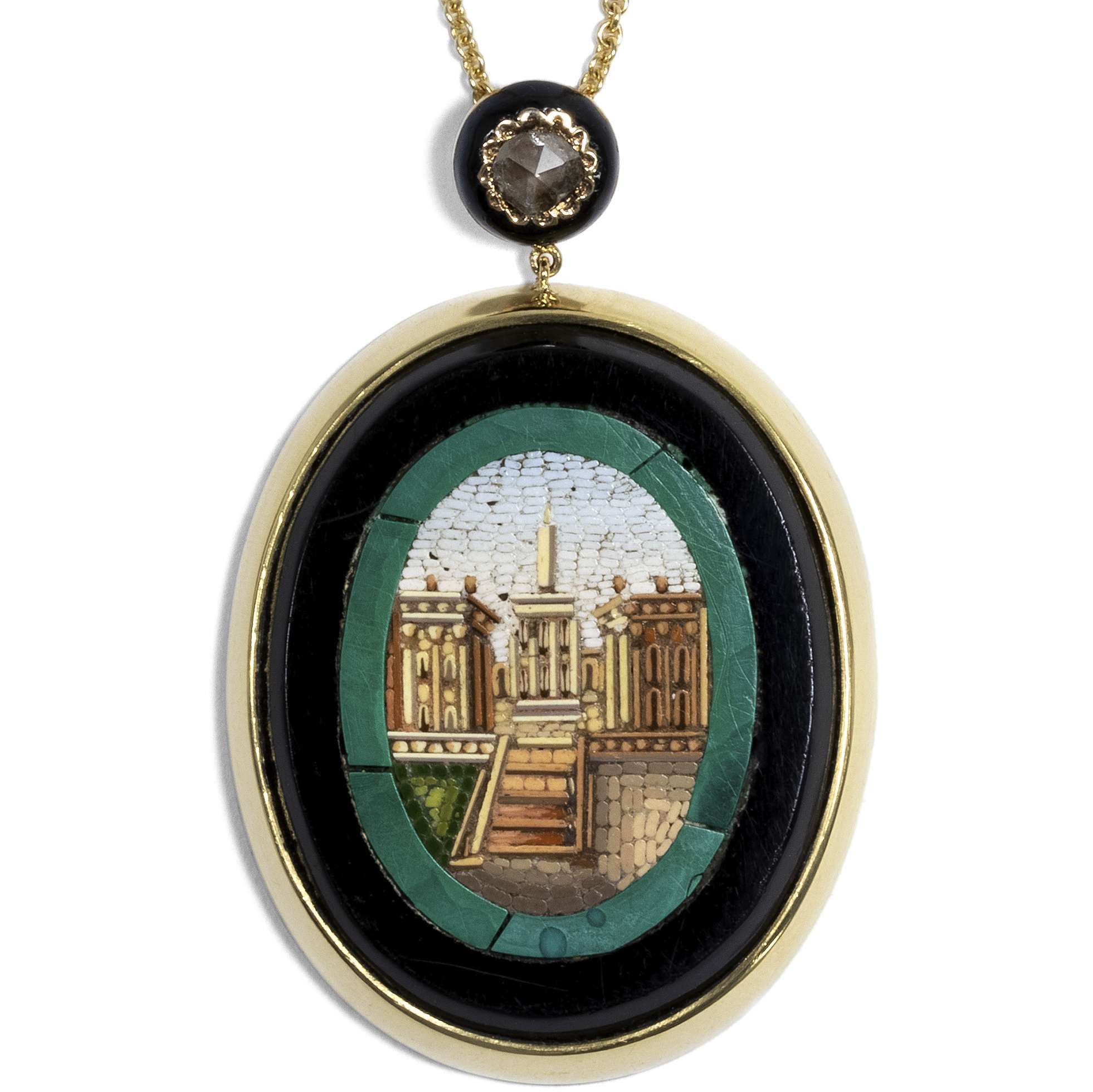 611665-hofer-antikschmuck-Anhaenger-mit-Mikromosaik-des-Kapitol-und-Diamantrose-Rom-1850er-Jahre-und-spaeter-Caput-Mundi