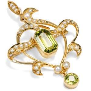 613258-hofer-antikschmuck-Britische-Anhaenger-Brosche-aus-Gold-mit-Peridot-und-Perlen-um-1900-Spring-has-Sprung_5