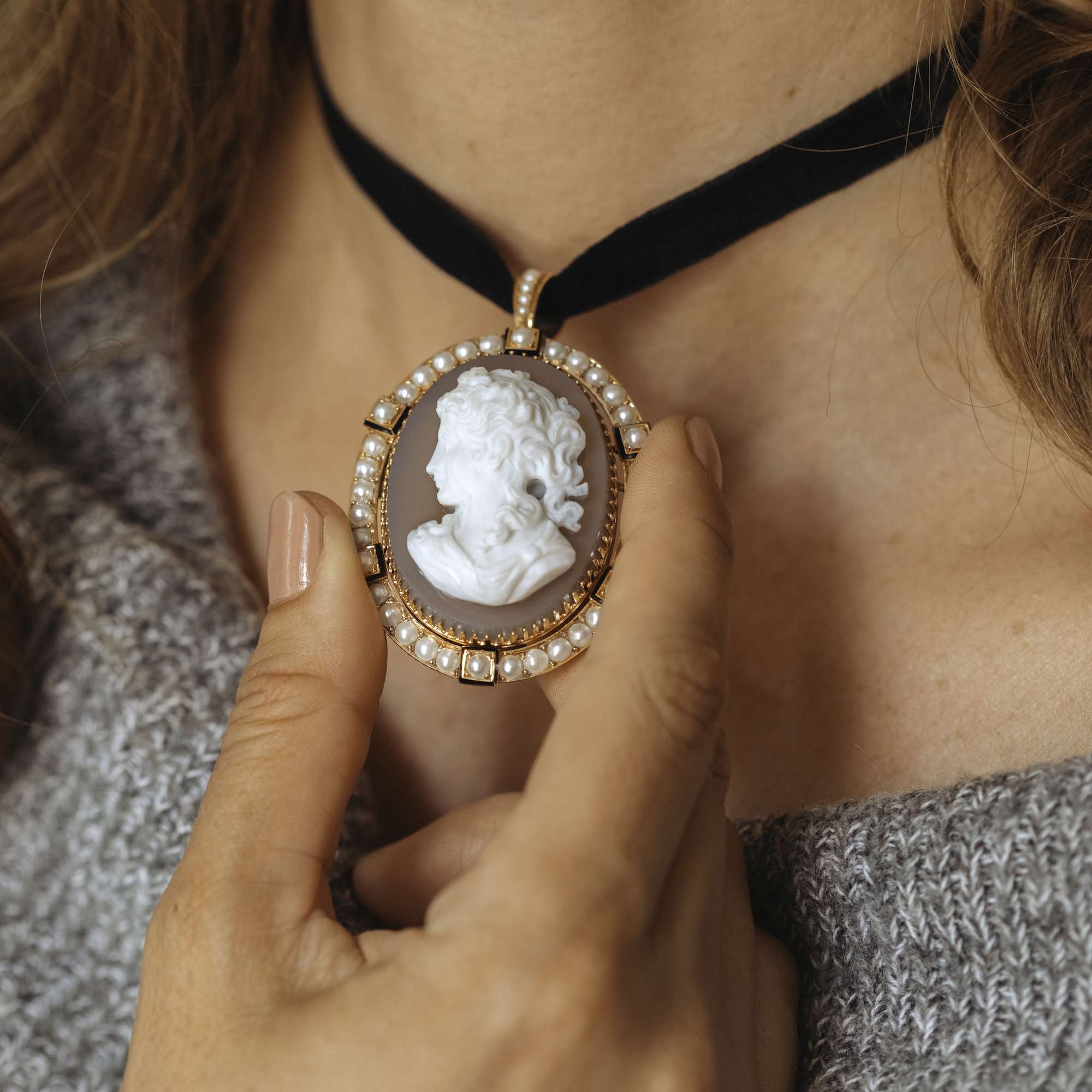 Alexander Gehring für Hofer Antikschmuck