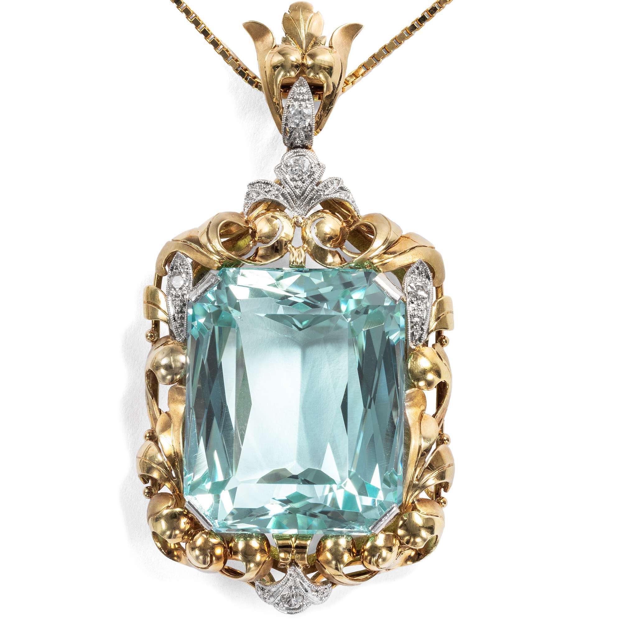 616442-hofer-antikschmuck-yPrachtvoller-Aquamarin-und-Diamant-Anhaenger-des-Art-Deco-1930er-Jahre-Wenn-die-Buerger-schlafen-geh-n-_2