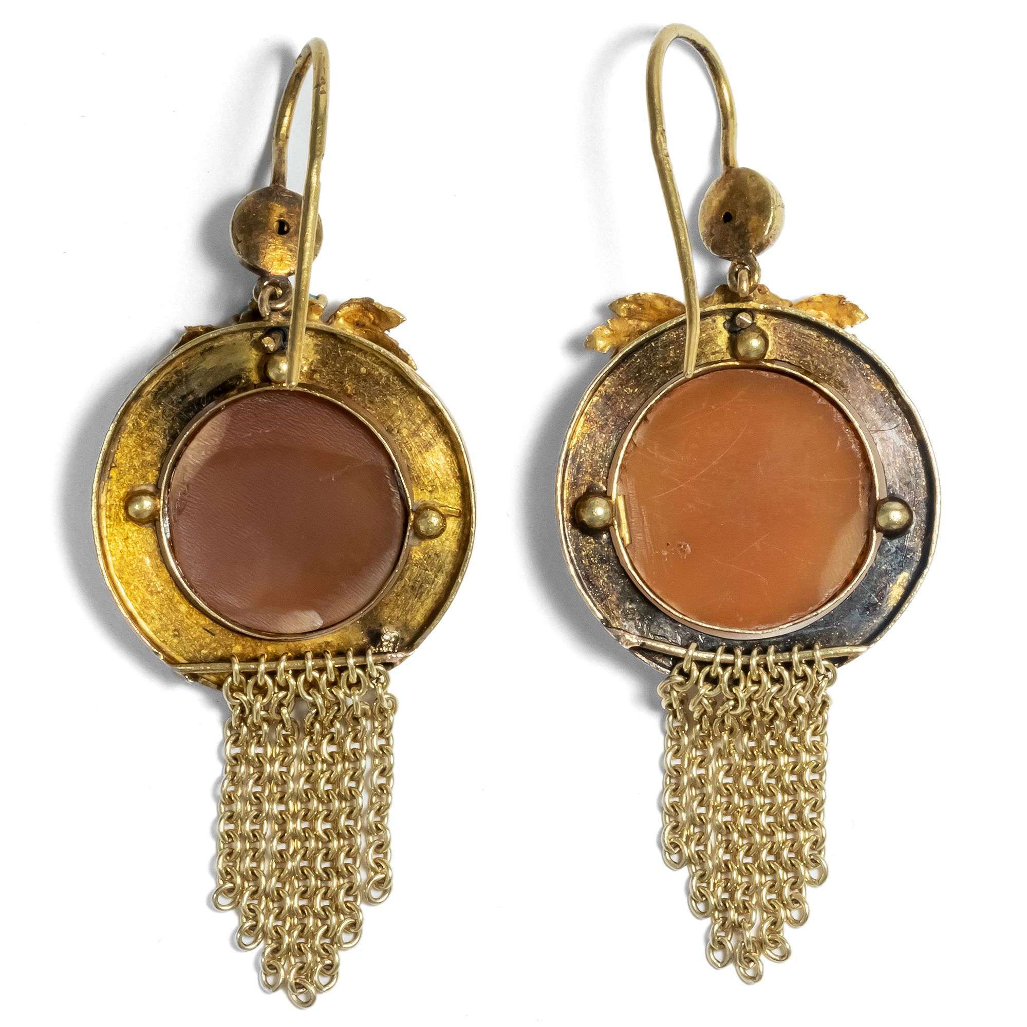 618193-hofer-antikschmuck-Antike-Demi-Parure-mit-Muschelgemmen-in-Gold-oesterreich-Ungarn-um-1870-Weinlaub-und-Vergissmeinnicht_8