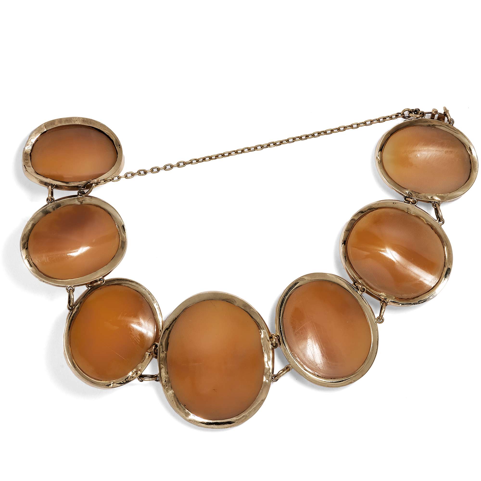 620115-hofer-antikschmuck-Viktorianisches-Armband-mit-sieben-Kameen-in-Gold-um-1860-Goettliche-Begleiterinnen_2