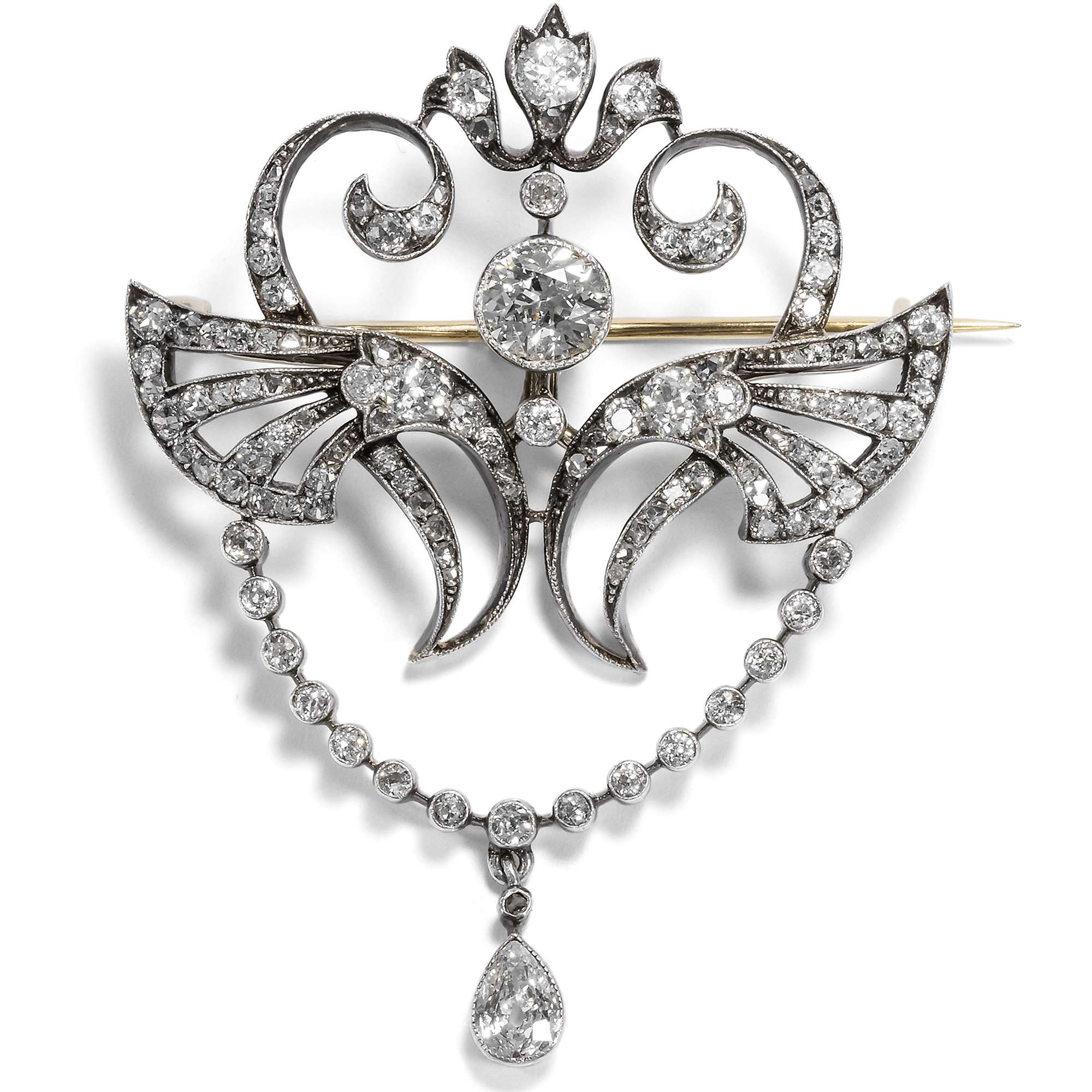 621817-hofer-antikschmuck-Prachtvolle-Anhaenger-Brosche-mit-3-76-ct-Diamanten-von-Rudolf-Niklasch-Wien-um-1905-Auf-diamantenen-Schwingen