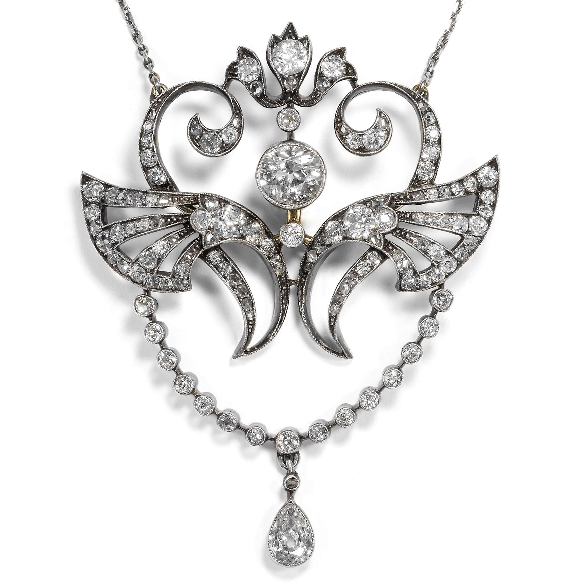 621817-hofer-antikschmuck-Prachtvolle-Anhaenger-Brosche-mit-3-76-ct-Diamanten-von-Rudolf-Niklasch-Wien-um-1905-Auf-diamantenen-Schwingen_1