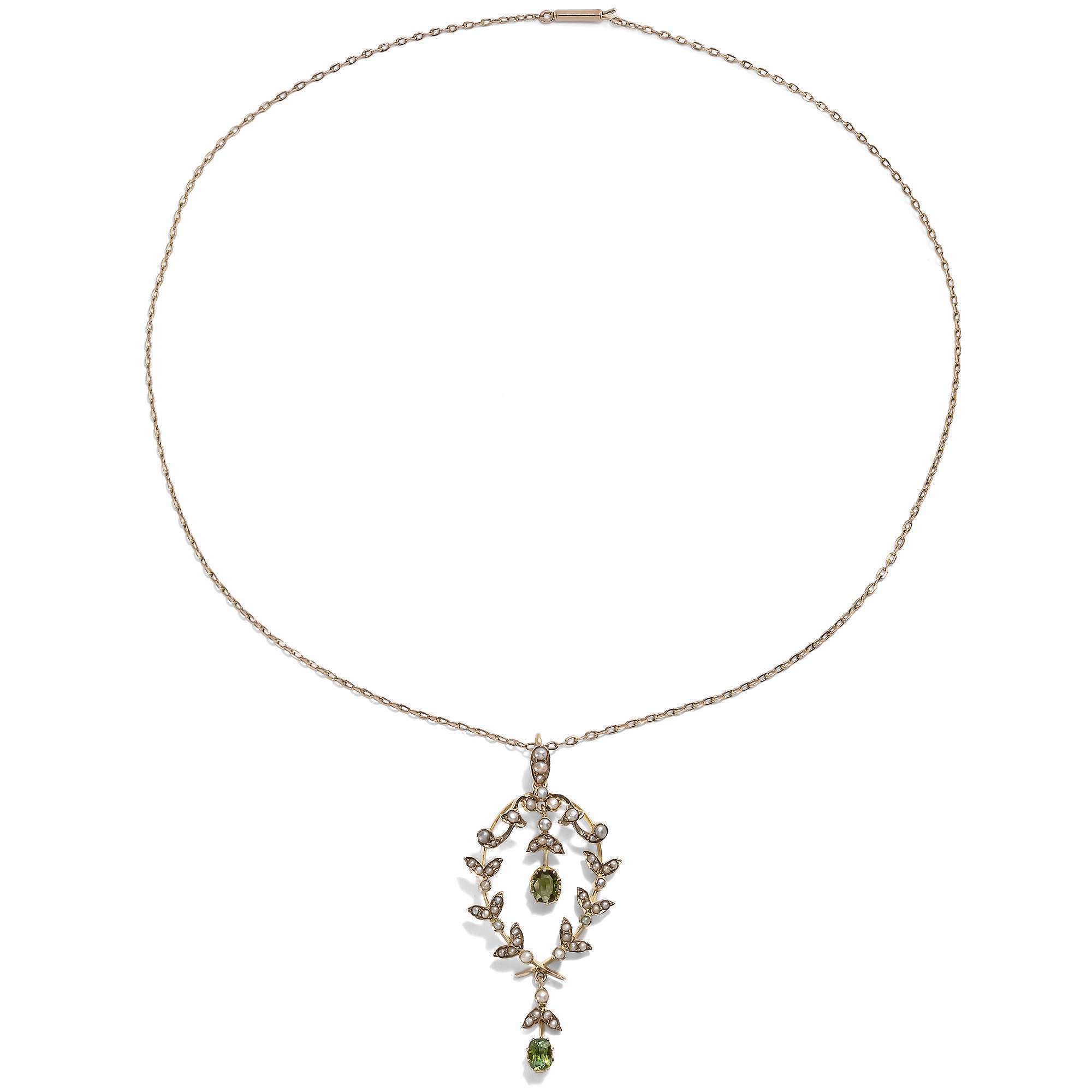 622639-hofer-antikschmuck-Edwardianischer-Anhaenger-mit-Peridot-und-Perlen-in-Gold-Grossbritannien-um-1905-a-la-Cleopatra_2