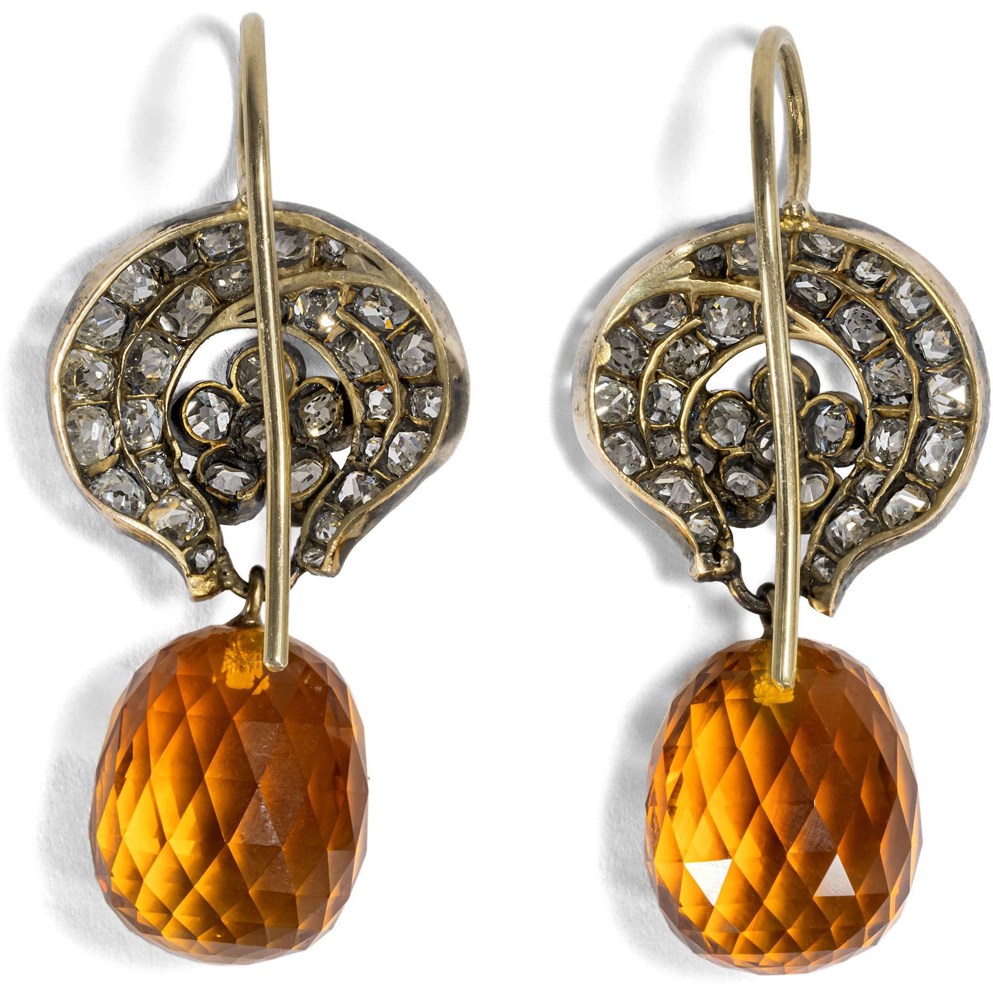 622889-hofer-antikschmuck-Fabelhafte-Ohrringe-aus-Citrinen-und-antiken-Diamantelementen-um-1860-2023-Winterzeit-und-Sonnenstrahl_4