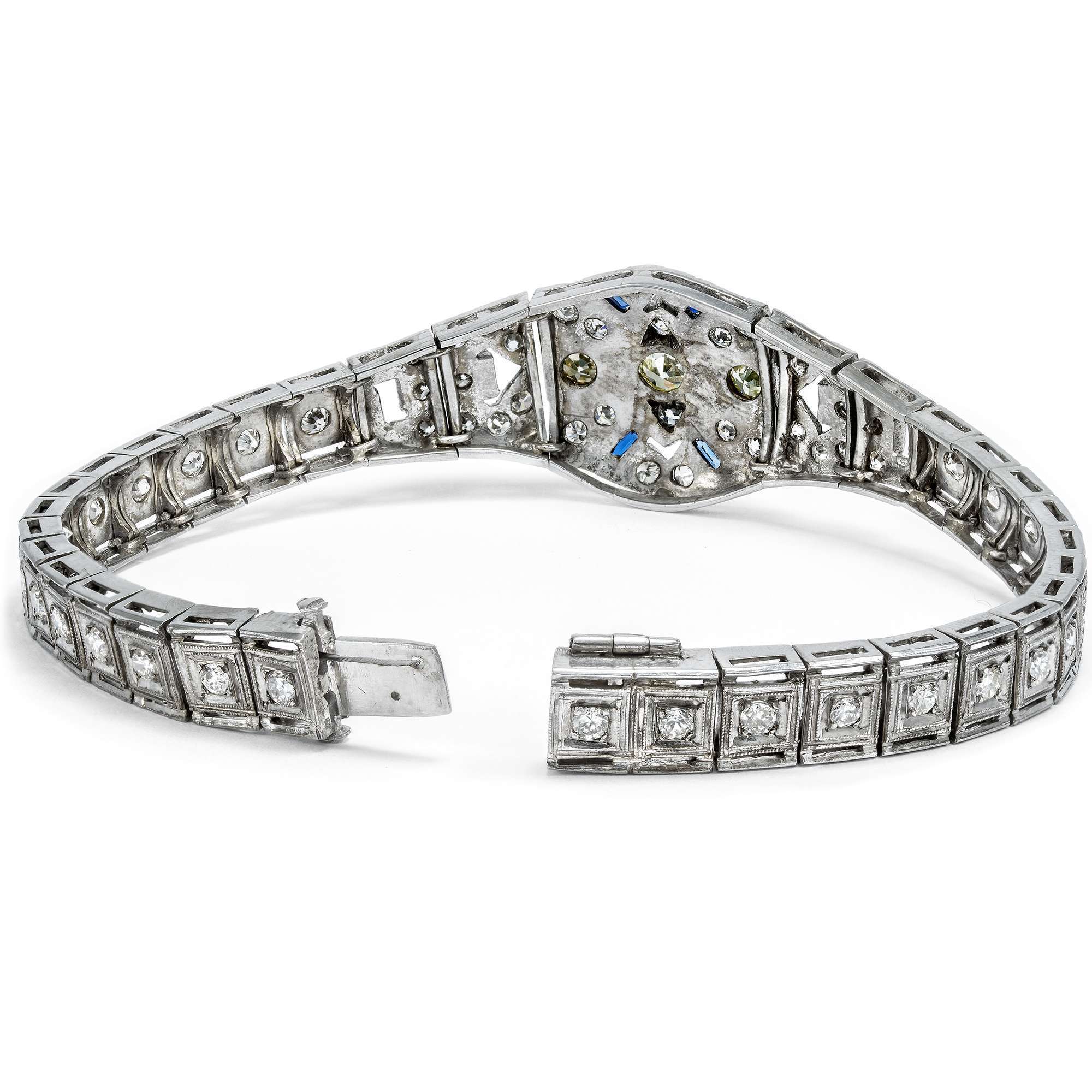 624225-hofer-antikschmuck-Elegantes-Armband-aus-Palladium-mit-Diamanten-und-Saphiren-Art-Deco-um-1940-Ein-funkelnder-Begleiter_4