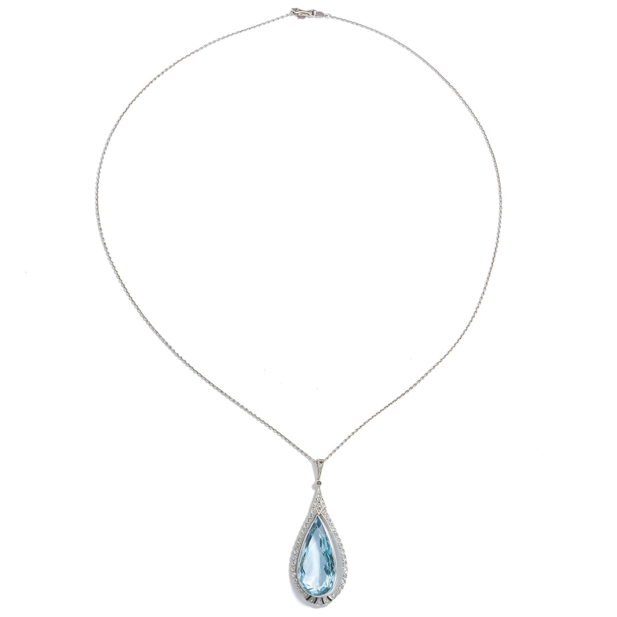 624264-hofer-antikschmuck-Feines-Art-Deco-Collier-mit-Aquamarin-und-Onyx-in-Platin-auf-Gold-Wilhelm-Mueller-um-1925-Aus-dem-Juwel-Palais-_3