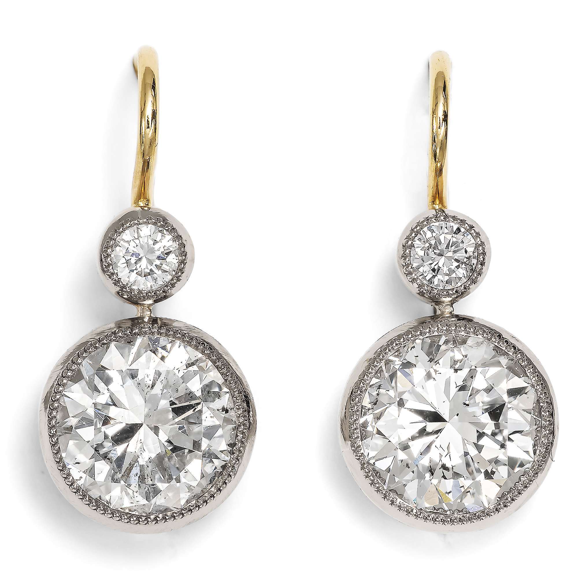 624290-hofer-antikschmuck-Kostbare-Ohrringe-aus-Gold-und-Weissgold-mit-3-64-ct-Vintage-Brillanten-Berlin-2025-Die-hohe-Schule-des-Funkelns_2