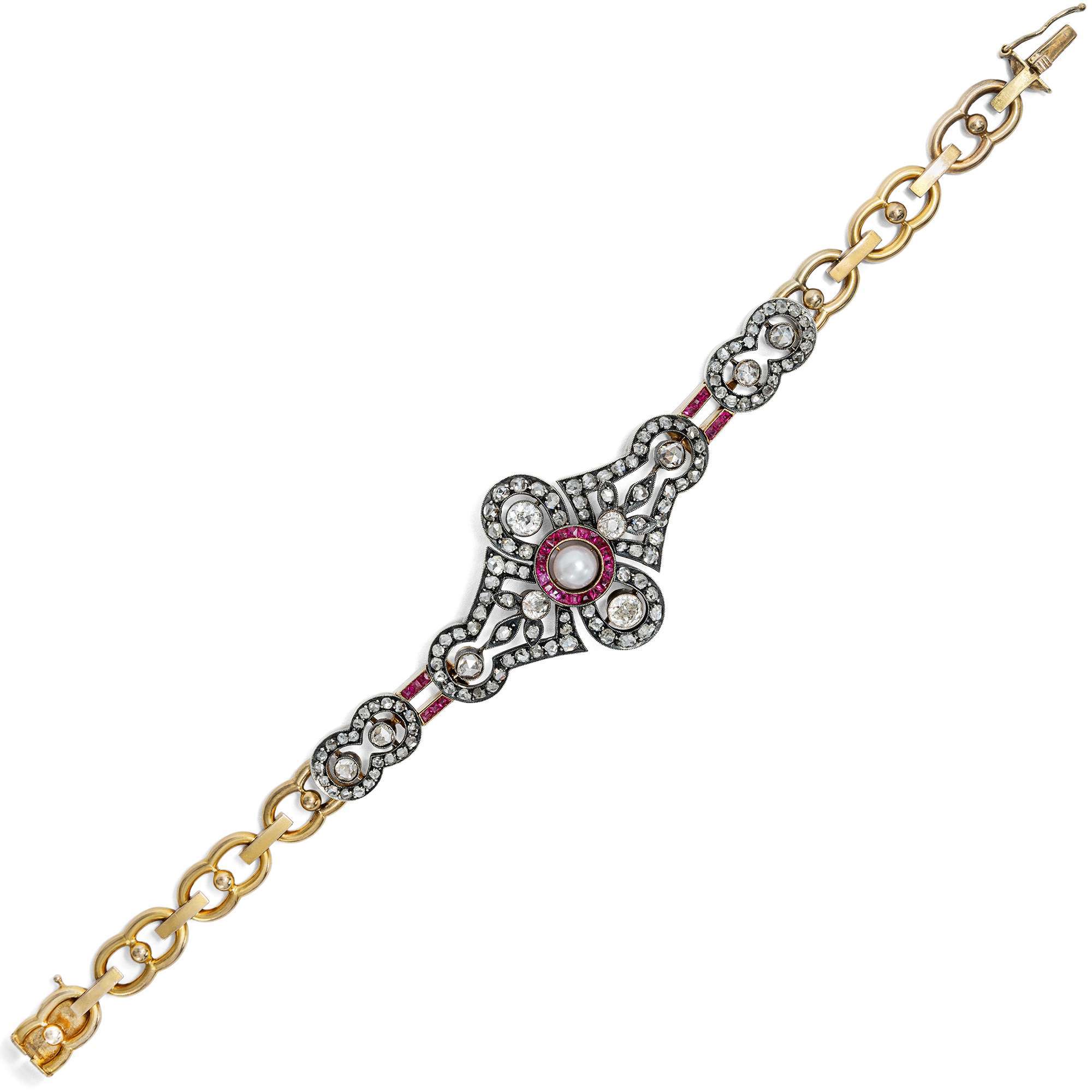 624481-hofer-antikschmuck-Prachtvolles-Armband-mit-Naturperle-Diamanten-und-Verneuil-Rubinen-um-1905-Zwischen-Ballsaal-und-Opernloge_1