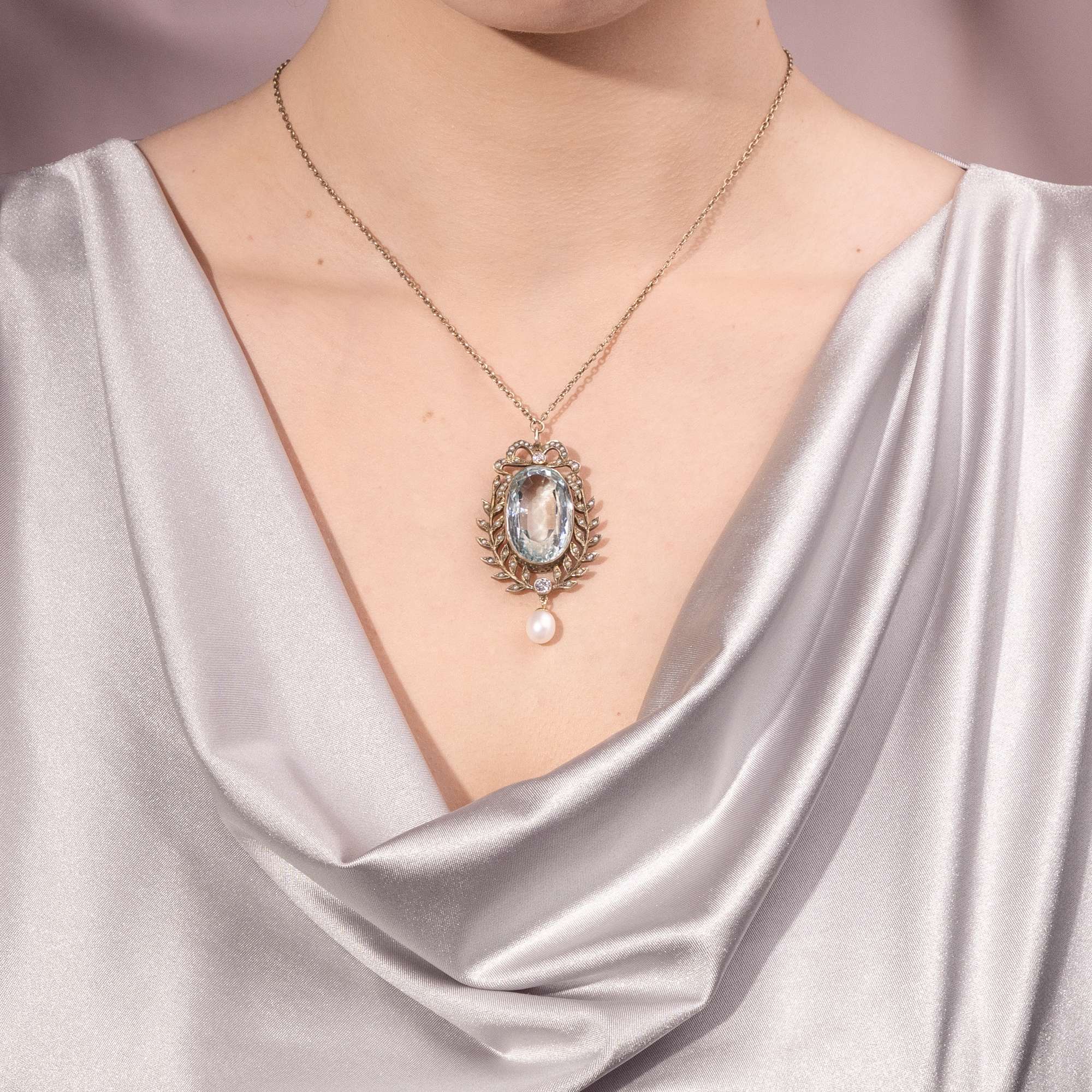 625097-hofer-antikschmuck