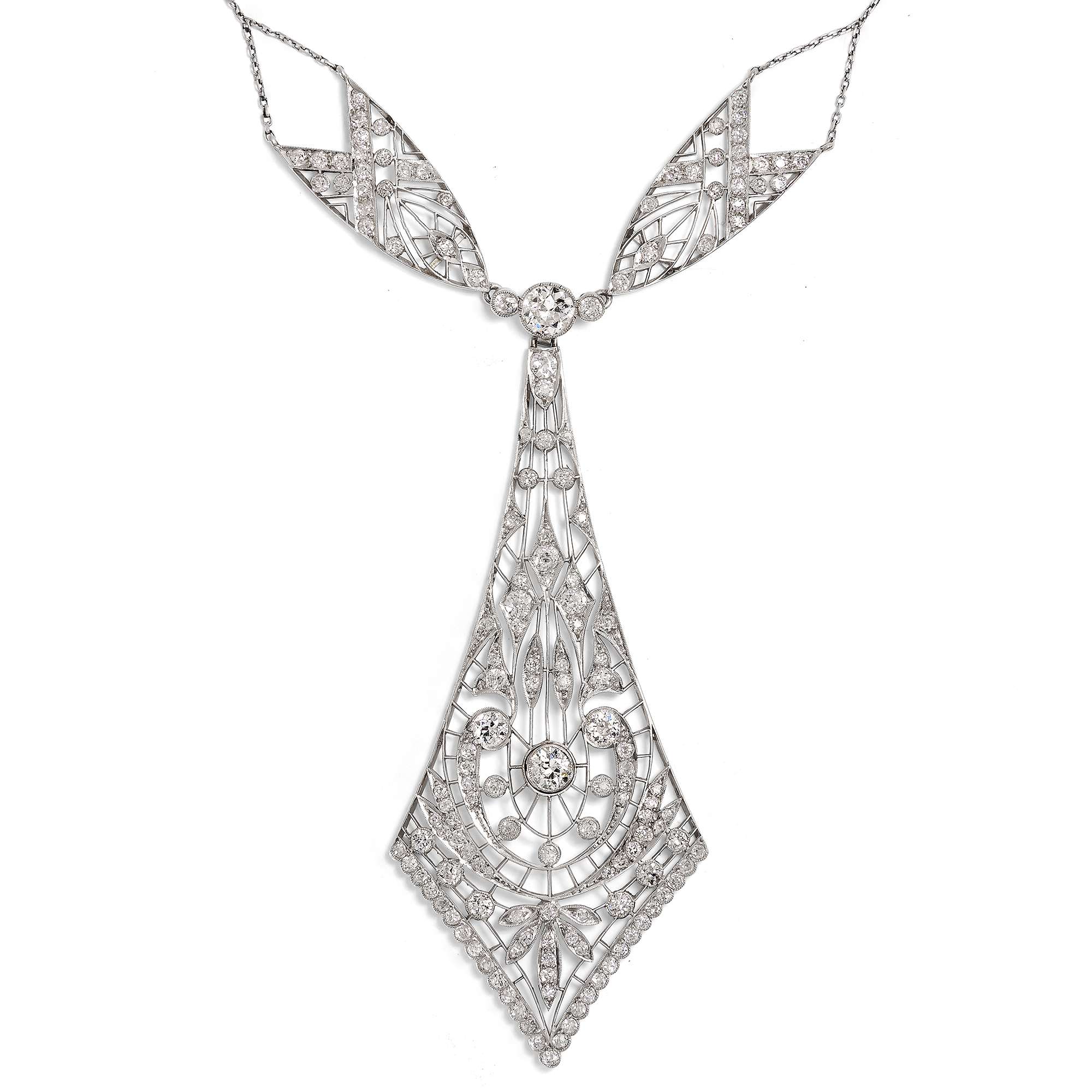 625185-hofer-antikschmuck-Prachtvolles-Collier-mit-8-90-ct-Diamanten-in-Platin-um-1915-Weisse-Spitze_1