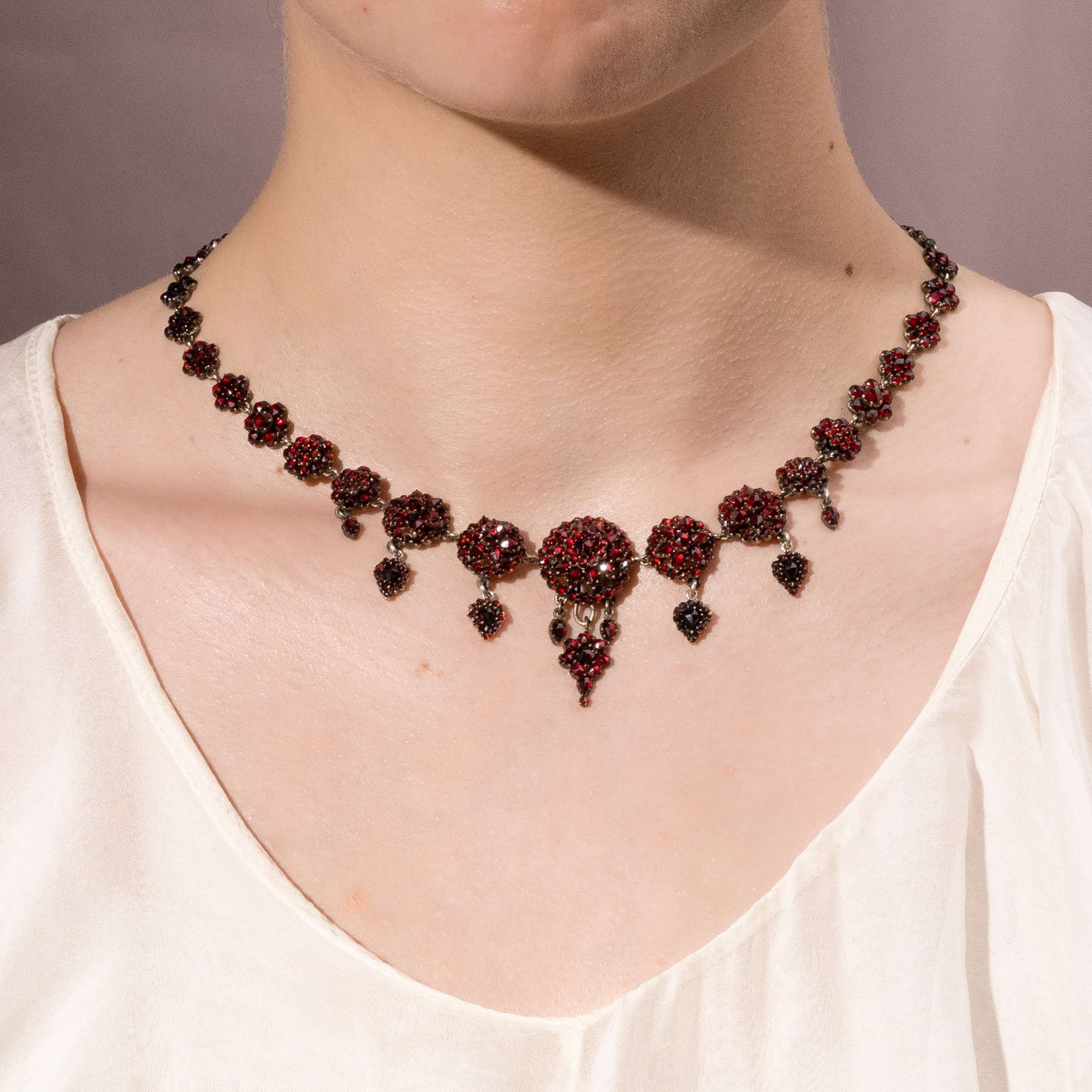 625279-hofer-antikschmuck