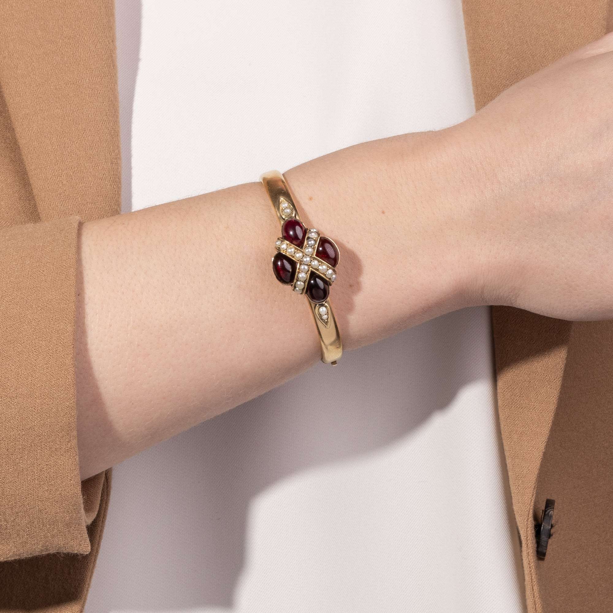 625467-hofer-antikschmuck