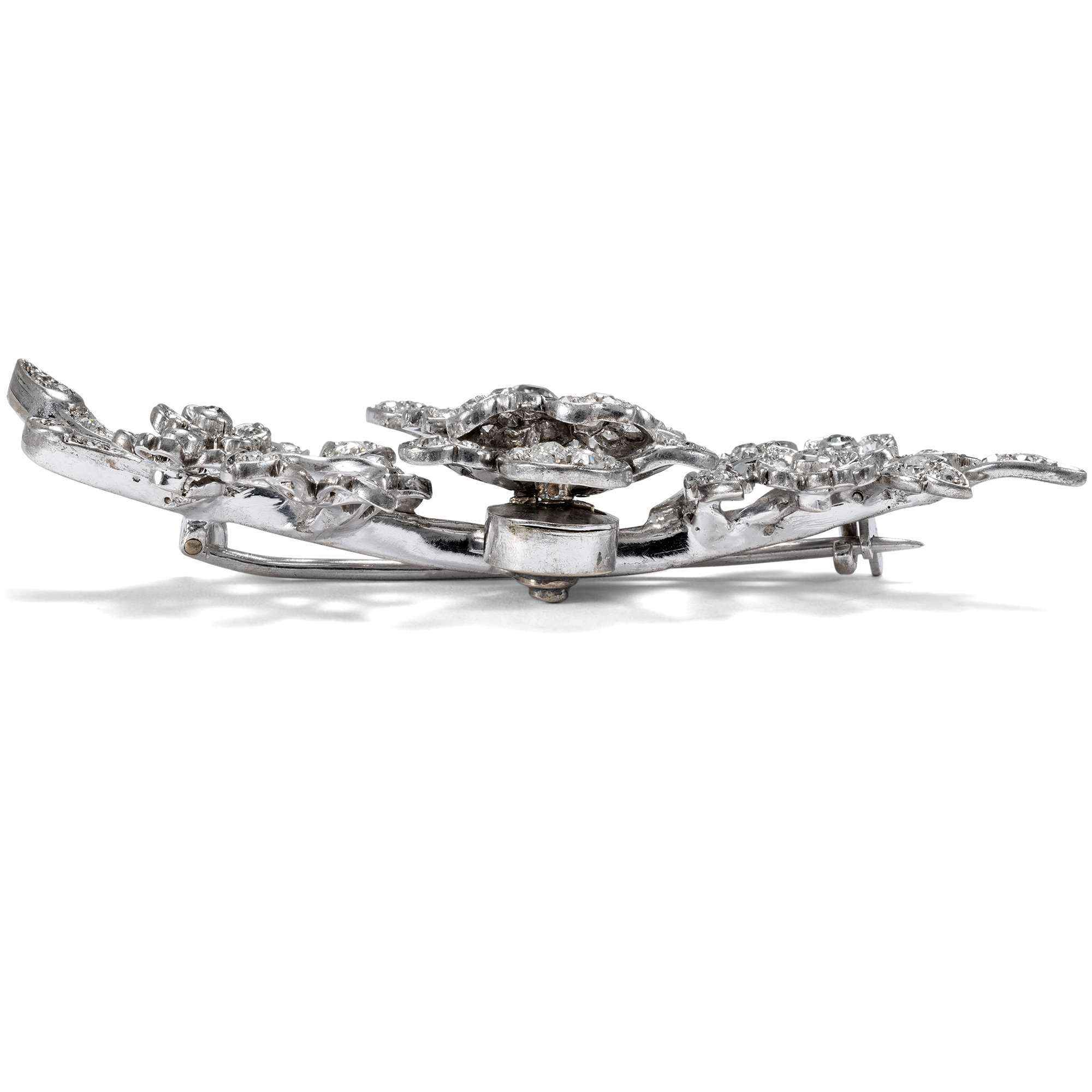 625517-hofer-antikschmuck-Bezaubernde-antike-Brosche-en-tremblant-mit-Diamanten-um-1880-Zitternde-Blueten_1