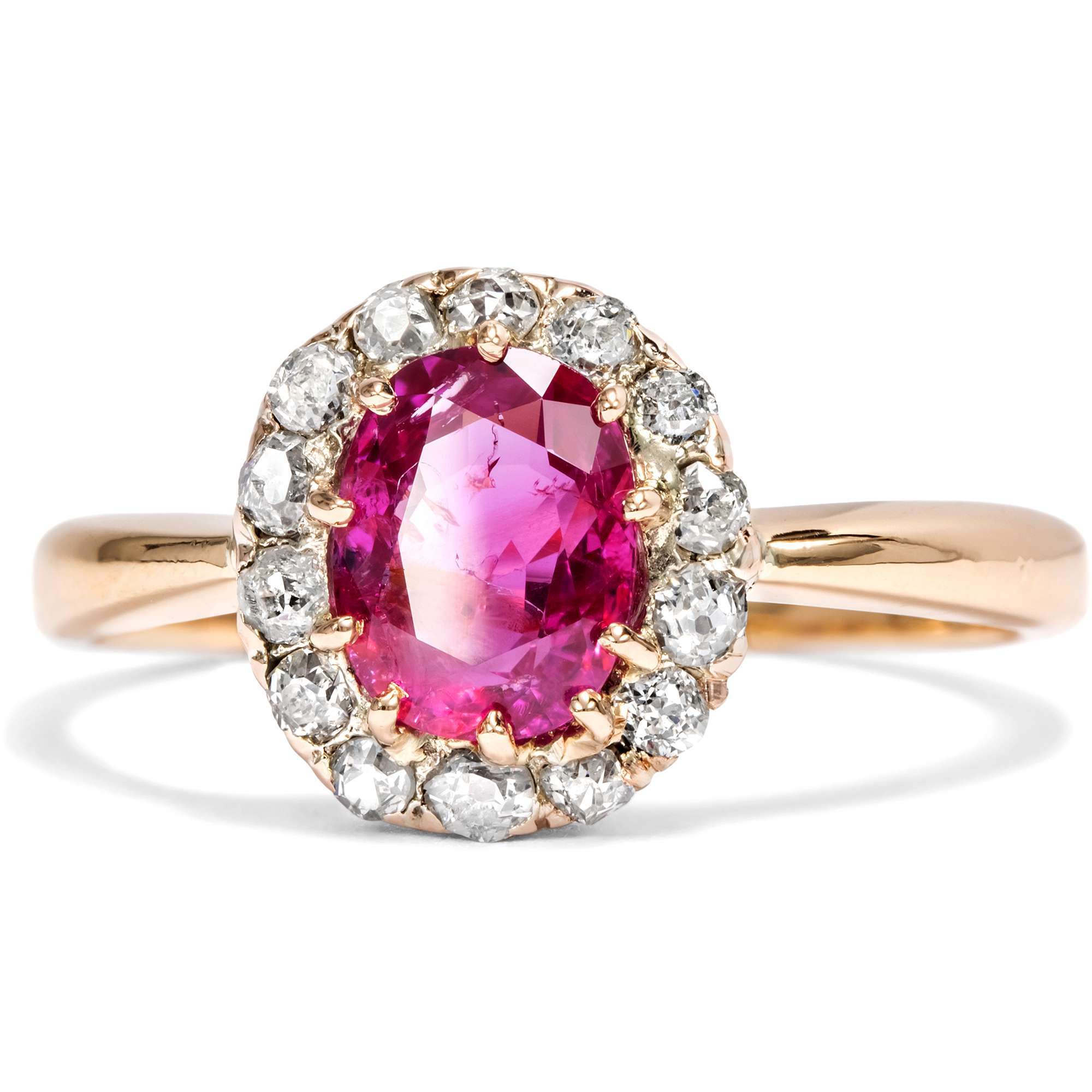 625983-hofer-antikschmuck-Kostbarer-Ring-mit-unbehandeltem-Burma-Rubin-und-Diamanten-um-1900-Burmas-Antwort-auf-die-grosse-Liebe_4