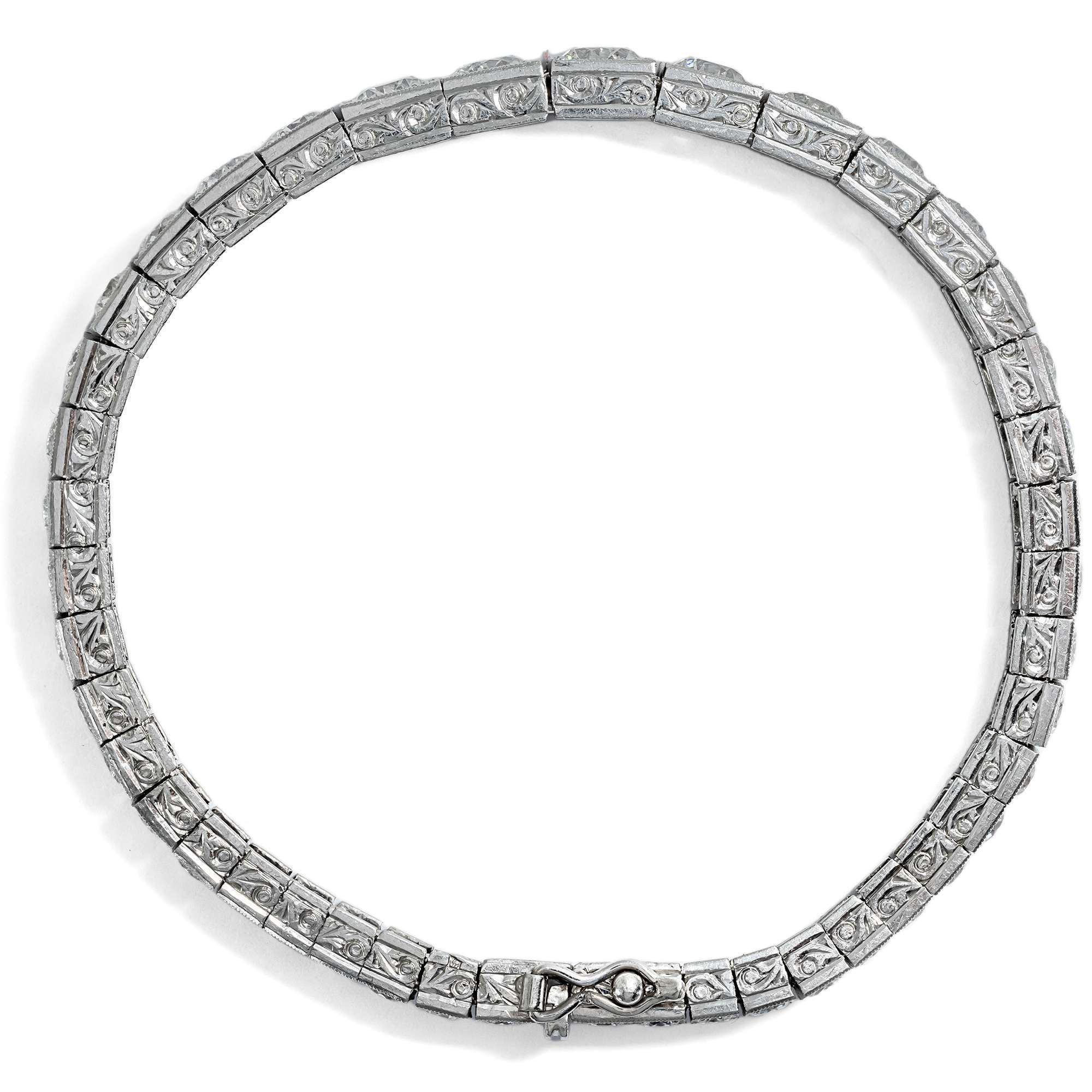 626064-hofer-antikschmuck-Antikes-Tennisarmband-des-Art-Deco-mit-9-45-ct-Diamanten-in-Platin-Wien-um-1930-Wiener-Riviere_5
