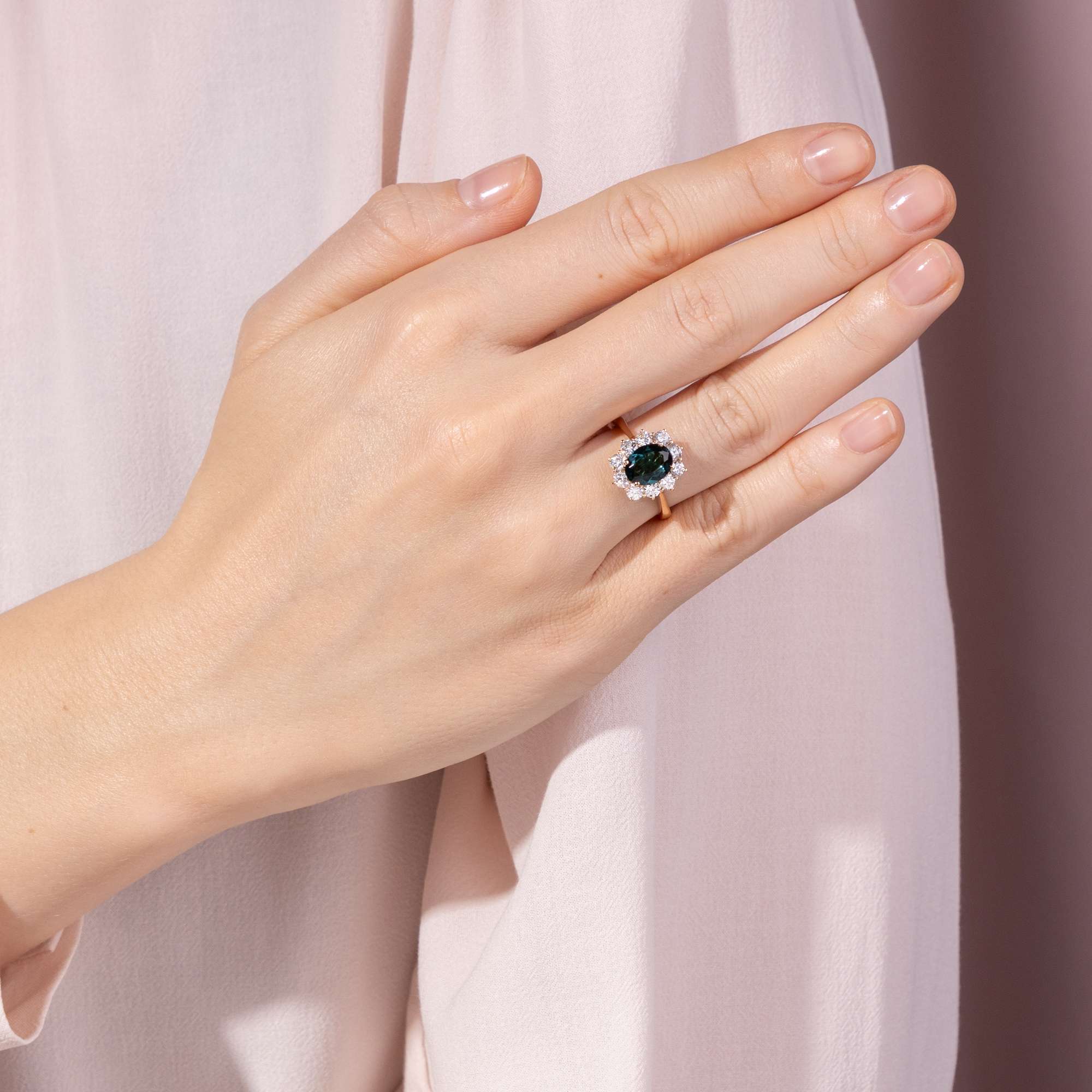 626070-hofer-antikschmuck-Ungetragener-Ring-mit-Indigolith-und-Diamanten-in-Rosegold-aus-unserer-Werkstatt-Indigolith_7