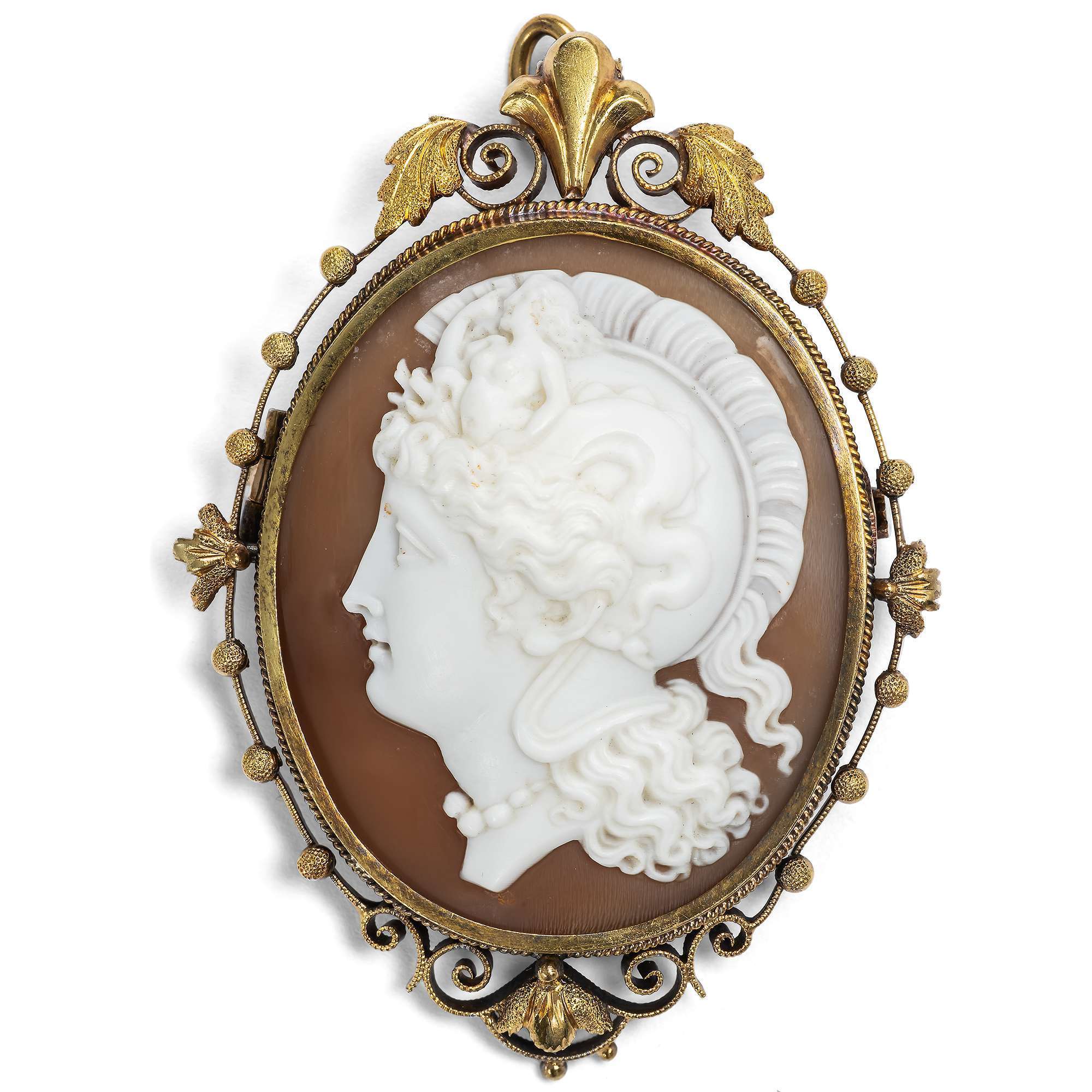 626183-hofer-antikschmuck-Detailreicher-antiker-Brosch-Anhaenger-mit-Muschelkamee-der-Athene-in-Goldfassung-um-1880-Kopfgeburt