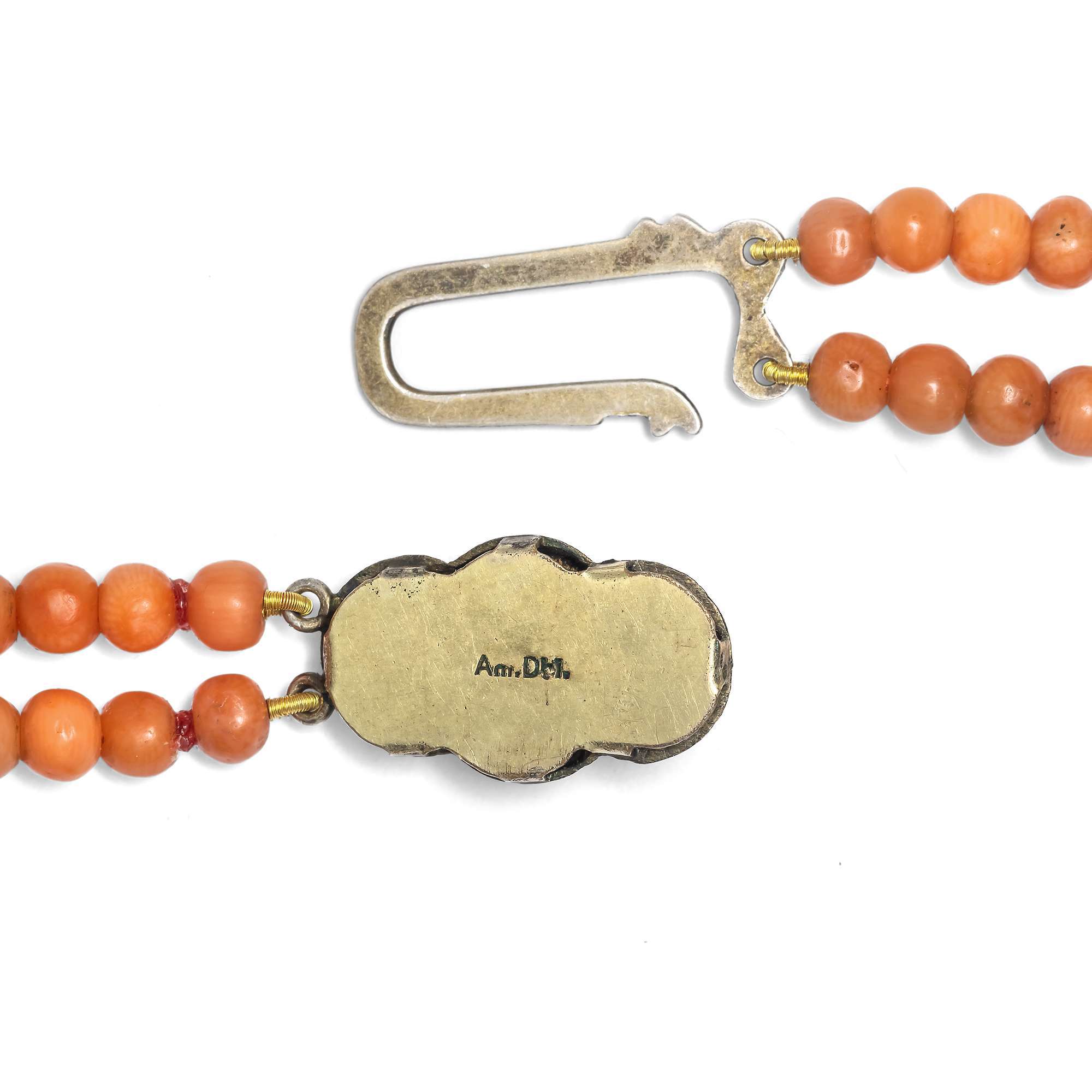 626200-hofer-antikschmuck-Langes-zweireihiges-Korallencollier-aus-sog-Sciacca-Koralle-aus-dem-Mittelmeer-Italien-um-1900-Ferdinandea-_4