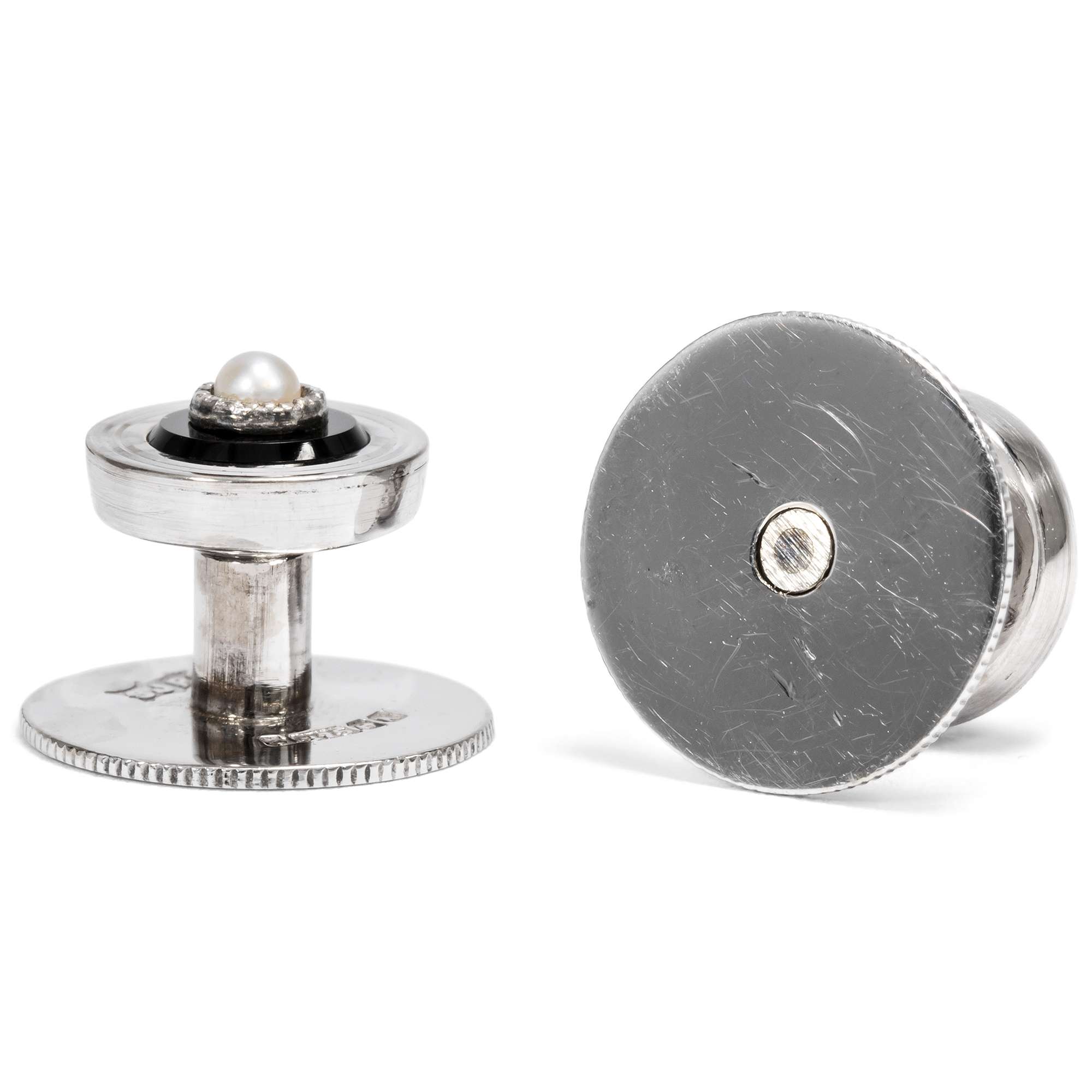 626218-hofer-antikschmuck-Stilvolles-Smoking-Set-aus-Weissgold-Onyx-und-Perlen-von-Harrods-London-1984-Barfuss-oder-Lackschuh_1