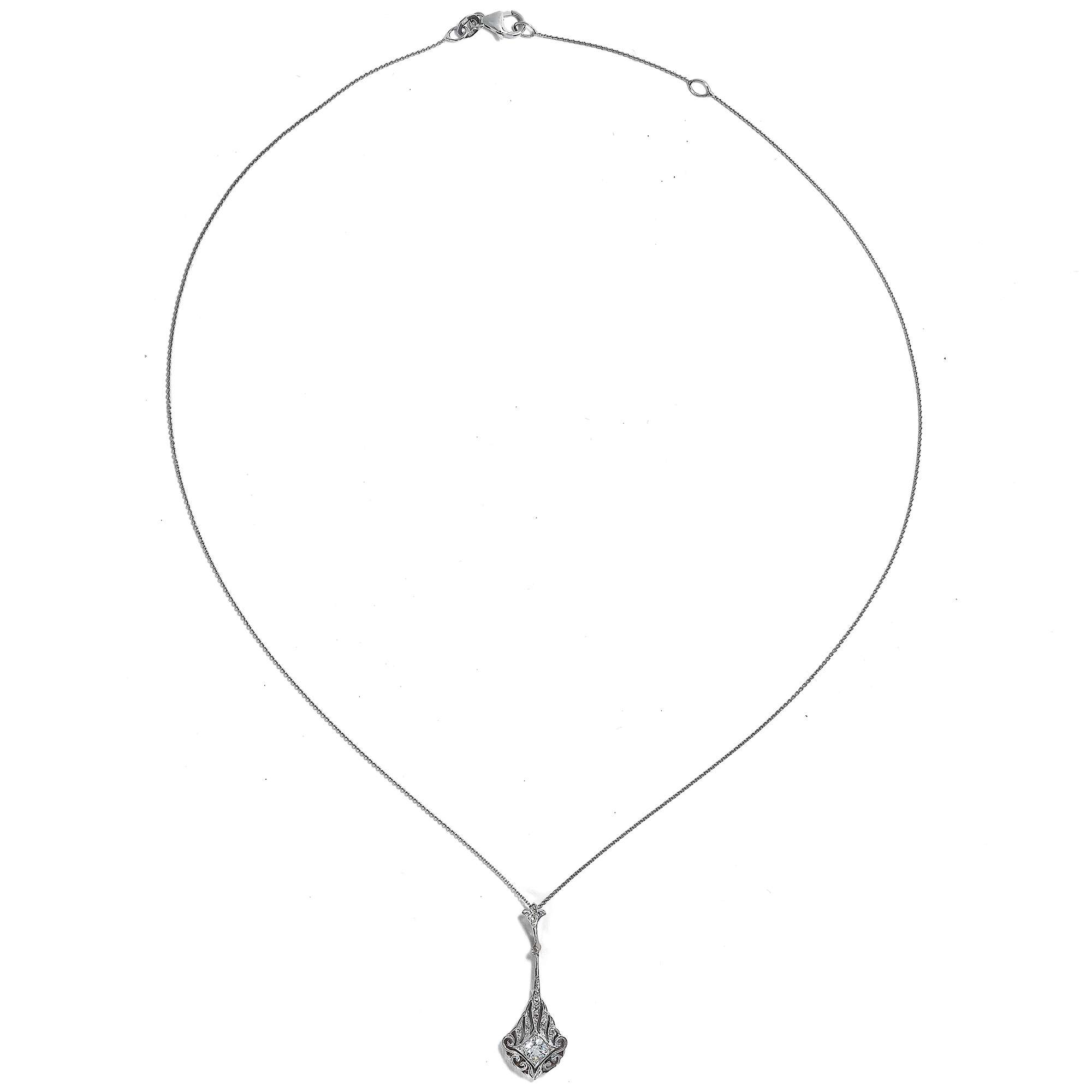 626236-hofer-antikschmuck-Eleganter-Anhaenger-mit-Diamanten-im-Stil-des-Art-Deco-aus-unserer-Werkstatt-Sterne-ueber-dem-Kurfuerstendamm_6