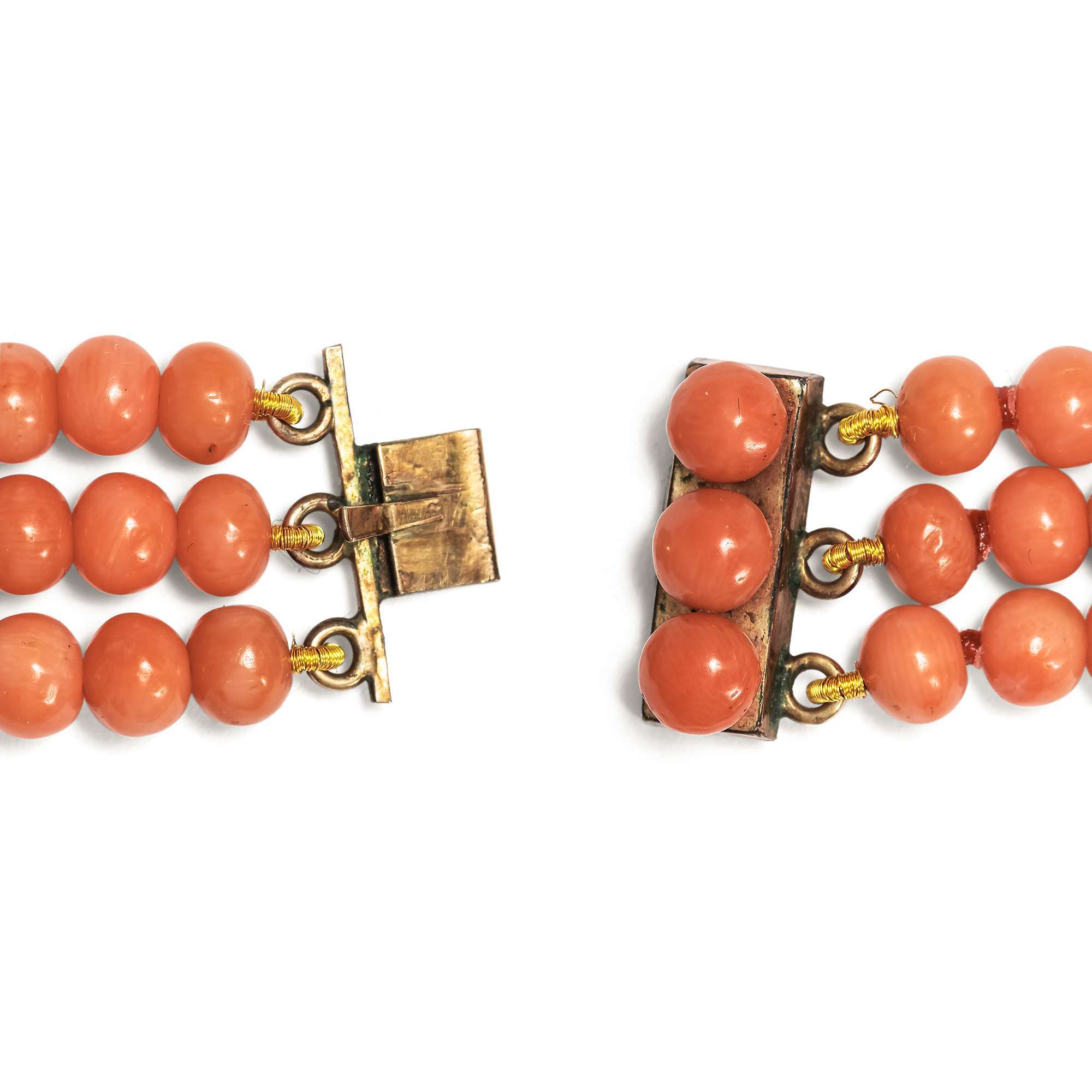 626288-hofer-antikschmuck-Grosses-Collier-aus-Corallo-Sciacca-in-drei-Reihen-Italien-um-1900-Schaetze-der-untergegangenen-Insel_2