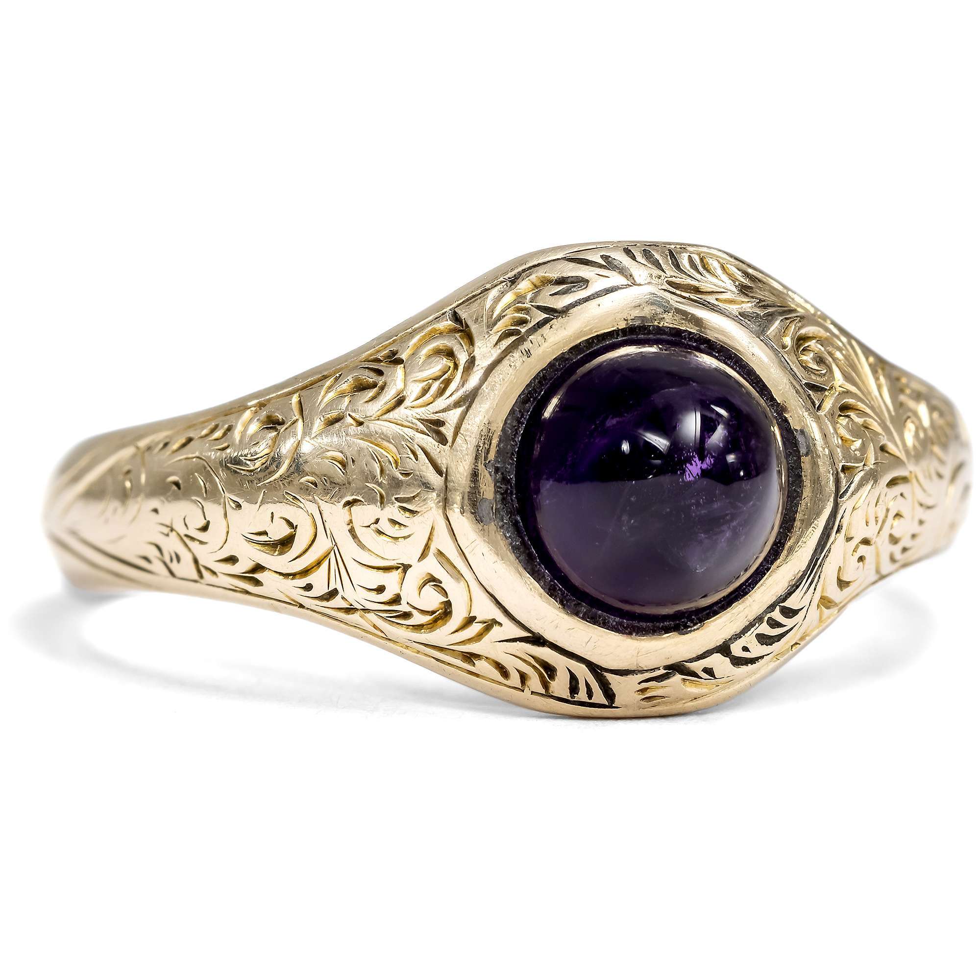 626309-hofer-antikschmuck-Ungewoehnlicher-Ring-mit-kegelfoermigem-Amethysten-in-Gold-Deutschland-um-1890-und-spaeter-Zuckerhut
