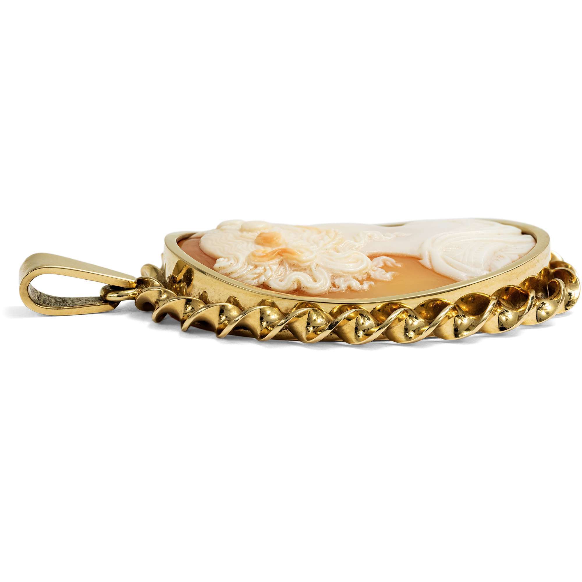 626323-hofer-antikschmuck-Antike-Kamee-der-Fruehlingsgoettin-Flora-in-vintage-Goldfassung-um-1900-und-1980-Der-Kult-des-Schoenen