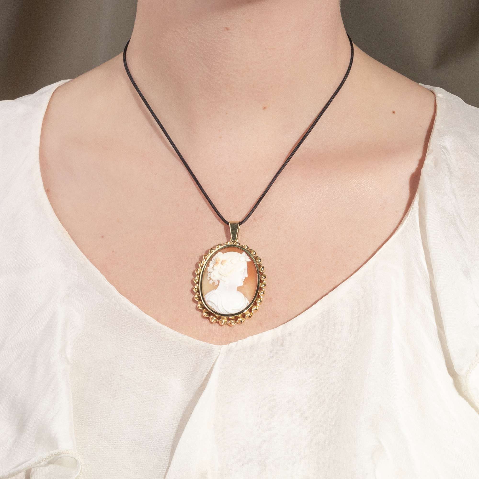 626323-hofer-antikschmuck