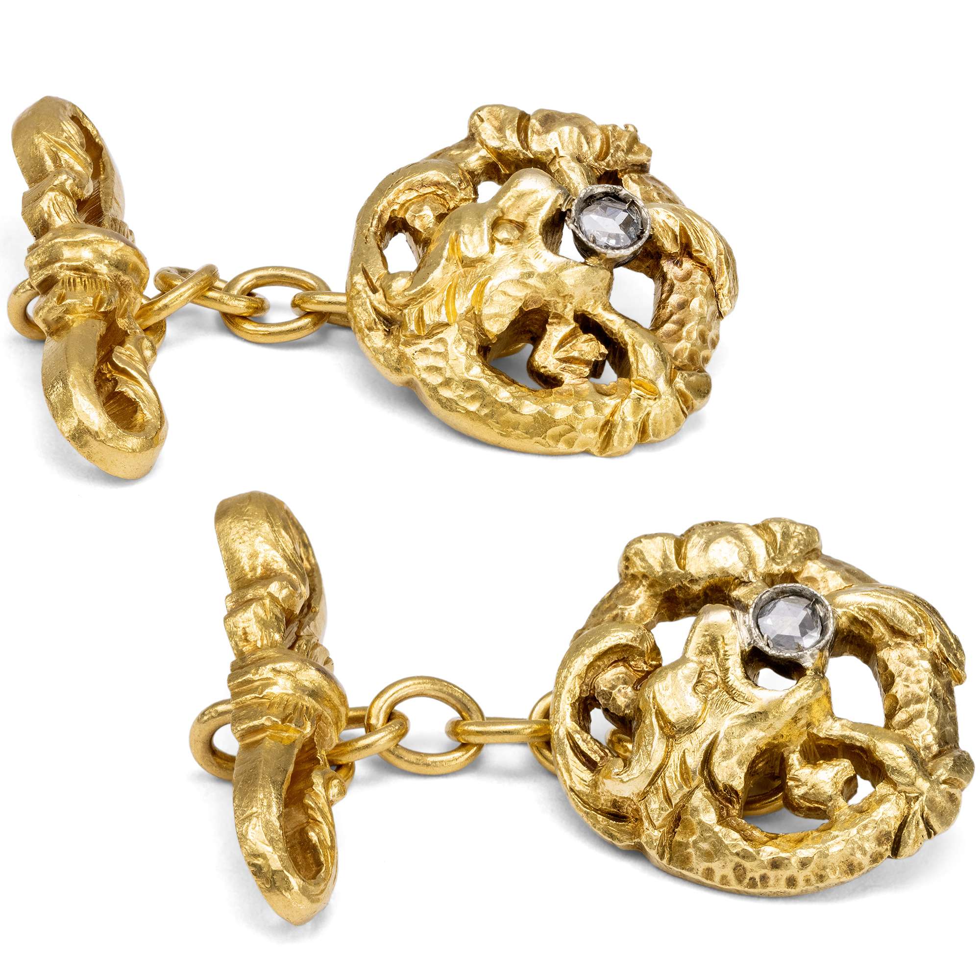 626408-hofer-antikschmuck-Phantastische-Manschettenknoepfe-mit-Drachen-aus-Gold-und-Diamanten-um-1895-Hic-sunt-dracones_1