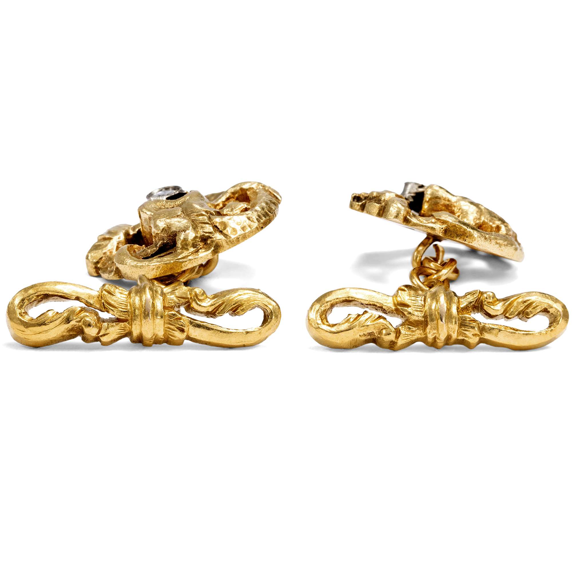 626408-hofer-antikschmuck-Phantastische-Manschettenknoepfe-mit-Drachen-aus-Gold-und-Diamanten-um-1895-Hic-sunt-dracones_3