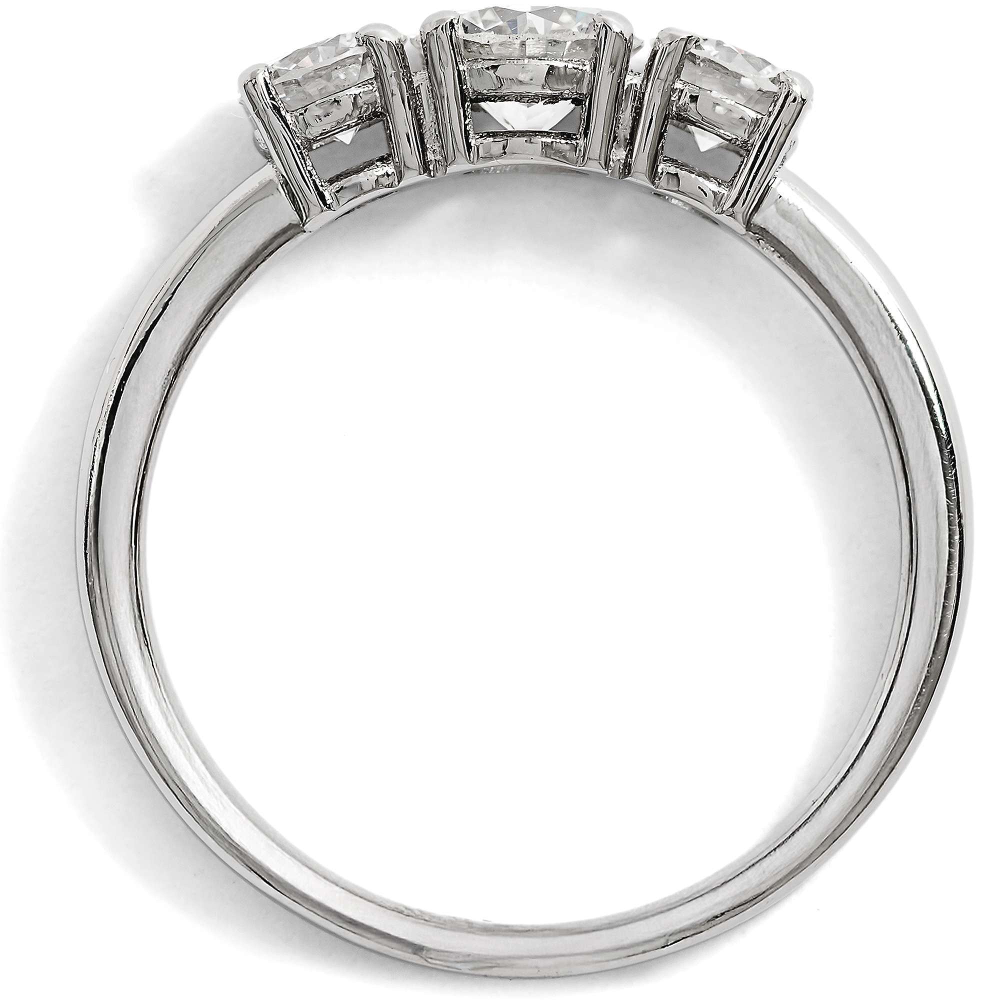 626456-hofer-antikschmuck-Ungetragener-Trilogie-Ring-mit-0-91-ct-vintage-Brillanten-in-Platin-aus-unserer-Werkstatt-Weitergabe-des-Feuers_4