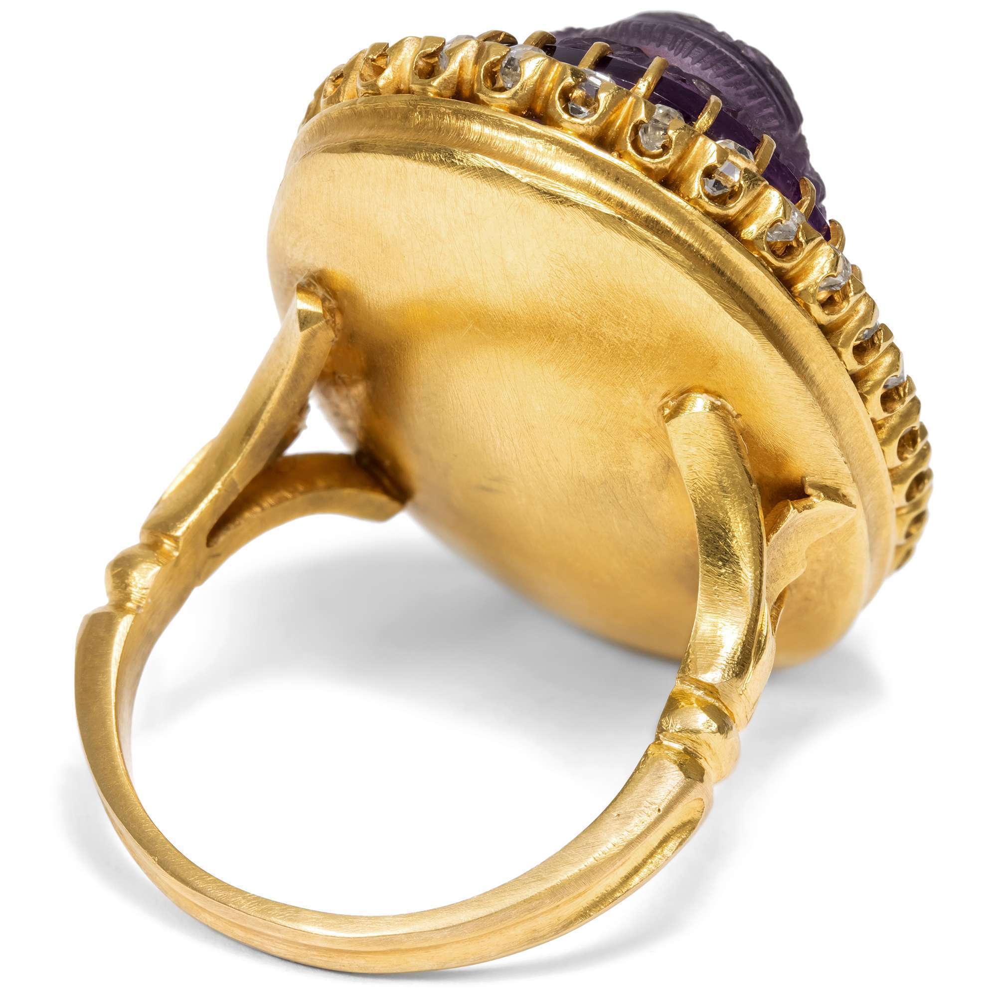 626520-hofer-antikschmuck-Hochwertiger-antiker-Ring-mit-Amethystgemme-und-Diamanten-in-Gold-um-1870-Antike-Schoenheit_3