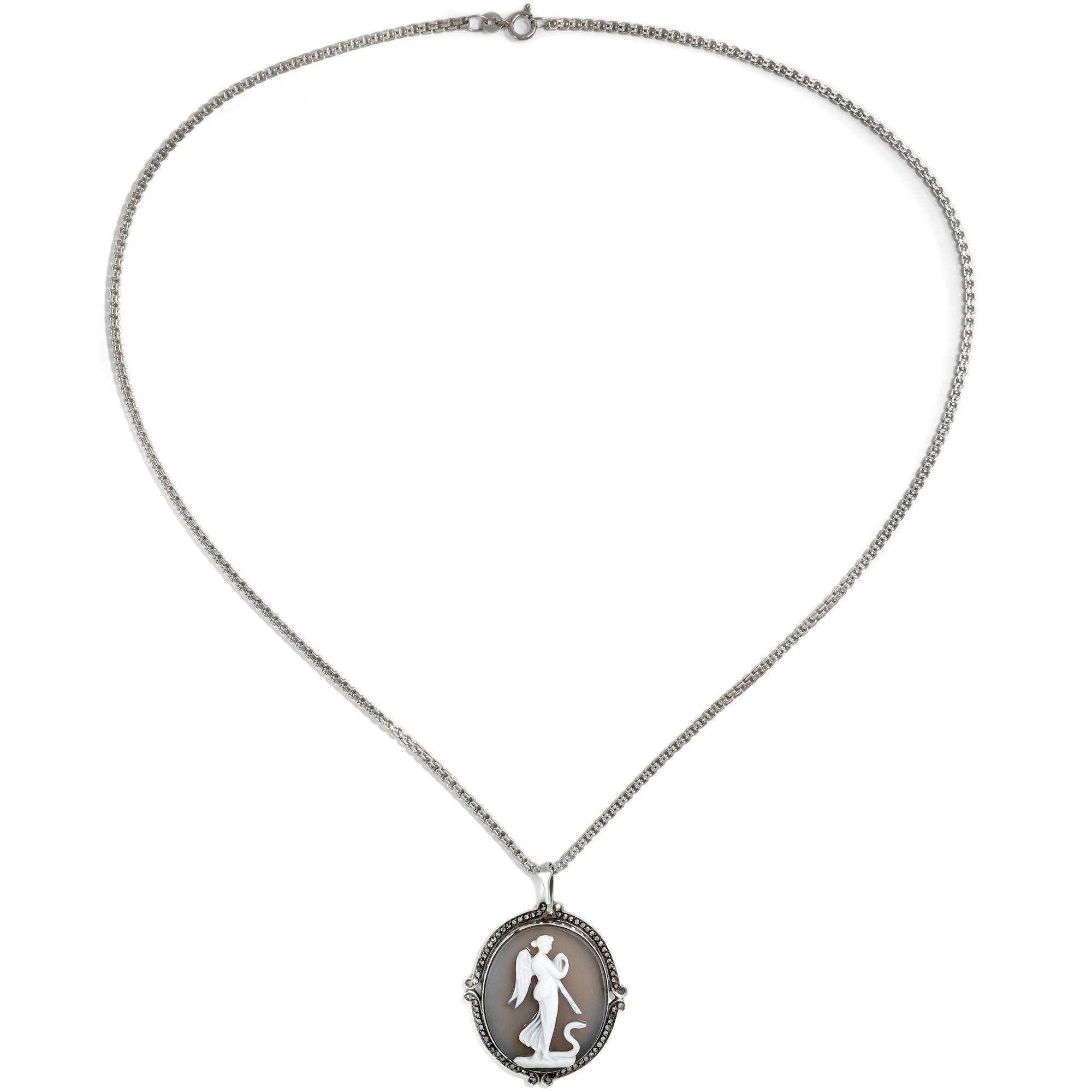 626533-hofer-antikschmuck-Qualitaetvolle-Achat-Kamee-in-Silber-als-Anhaenger-um-1930-Hygieia_2