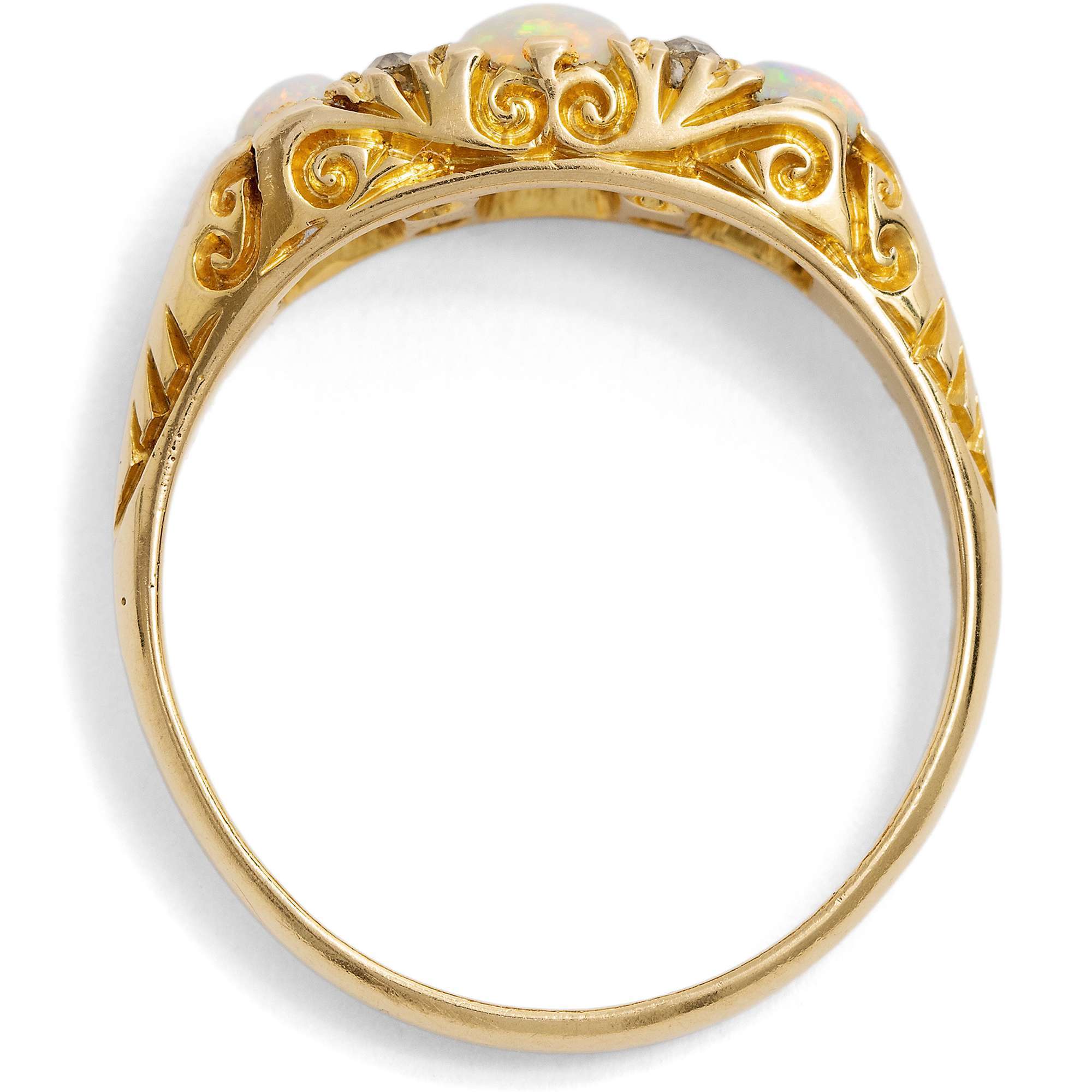 626568-hofer-antikschmuck-Antiker-Ring-mit-australischen-Opalen-und-Diamanten-in-Gold-England-datiert-1900-Schillernde-Kolonialwaren_3