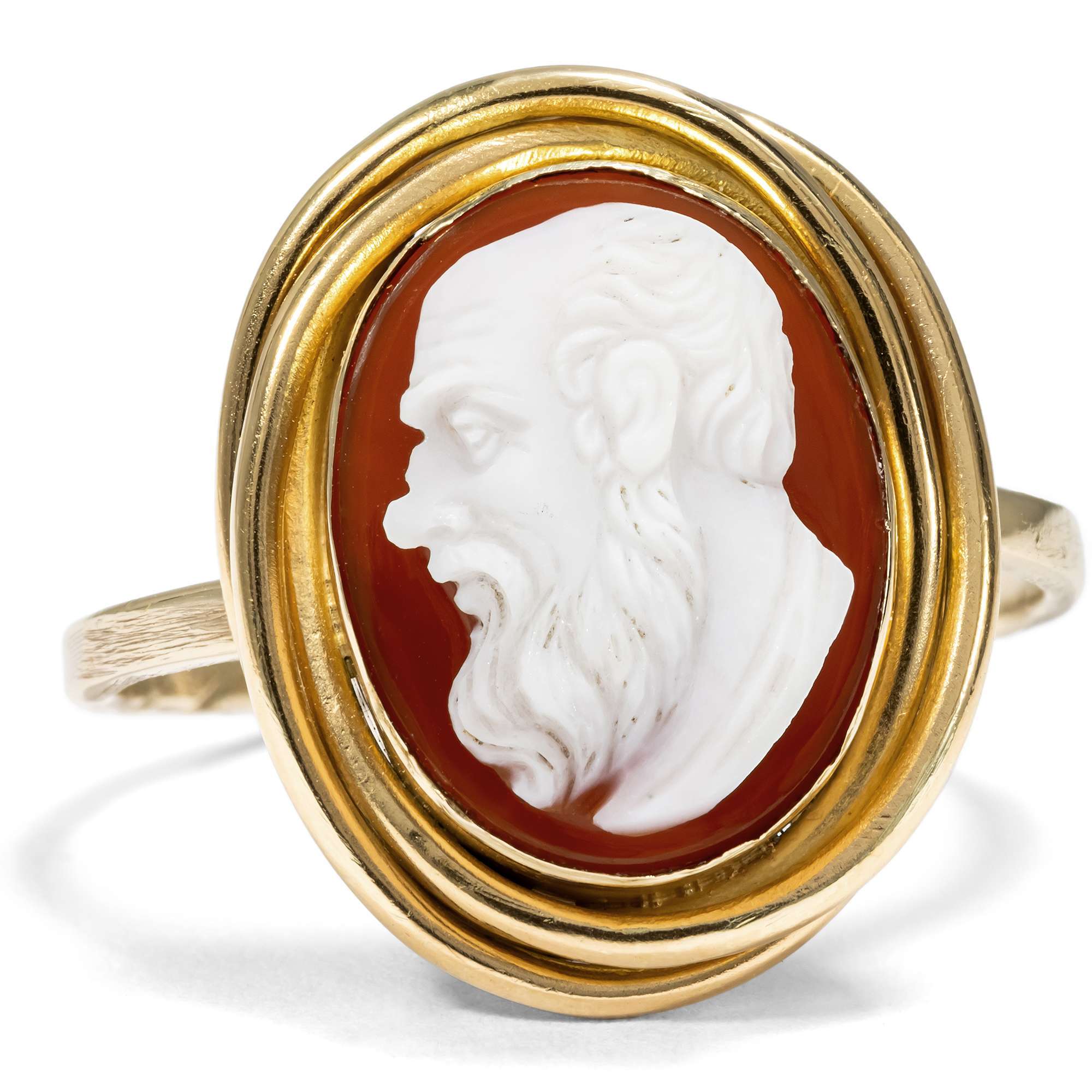 626619-hofer-antikschmuck-Feine-Kamee-des-Sokrates-aus-Lagenstein-in-einem-Ring-aus-Gold-um-1890-und-spaeter-Si-tacuisses-philosophus-mansisses