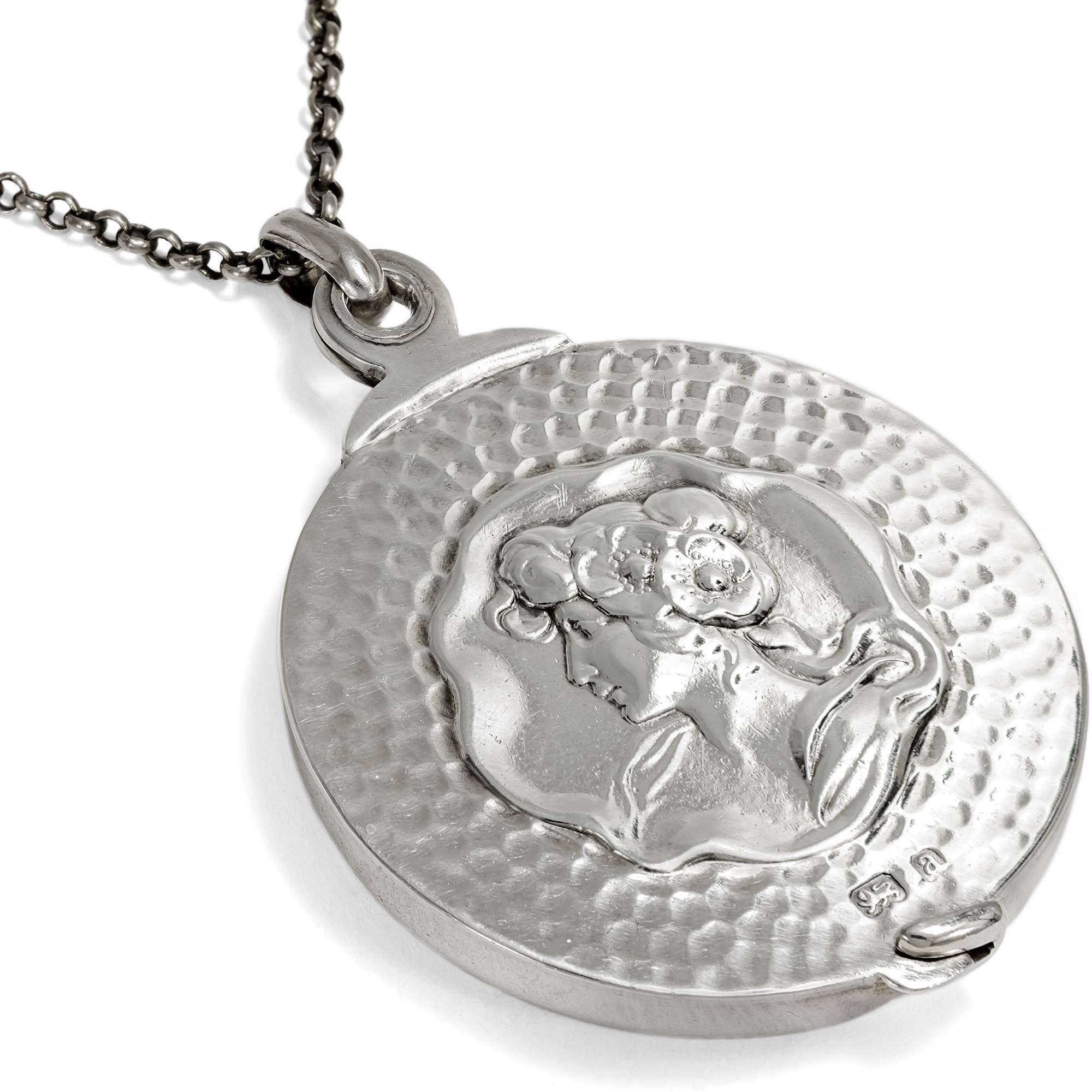 626673-hofer-antikschmuck-Antikes-Medaillon-des-Jugendstil-aus-Silber-England-datiert-1900_5