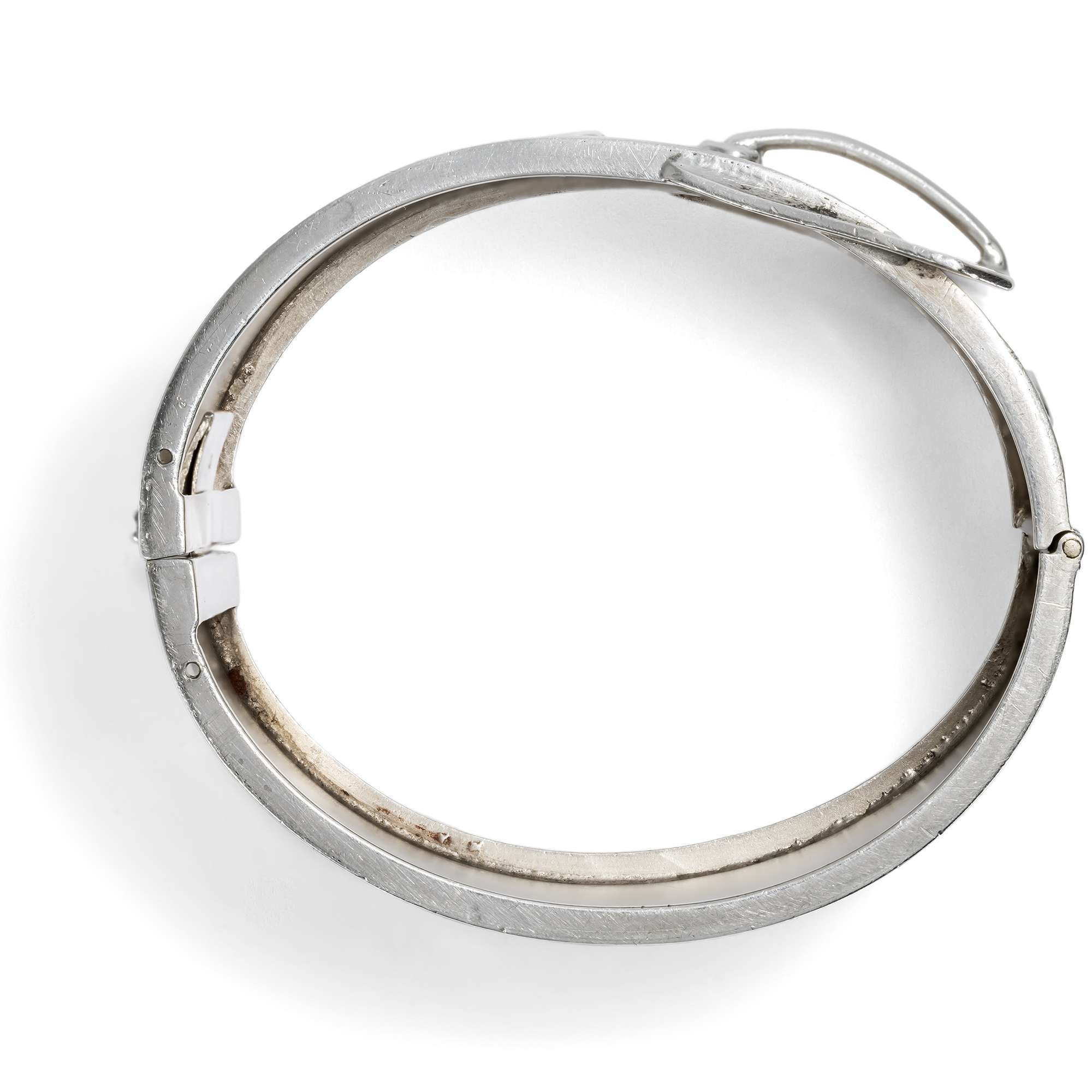 626681-hofer-antikschmuck-Breiter-Sterlingsilber-Armreif-in-Form-eines-Guertels-Birmingham-1937-Gut-geguertet_1