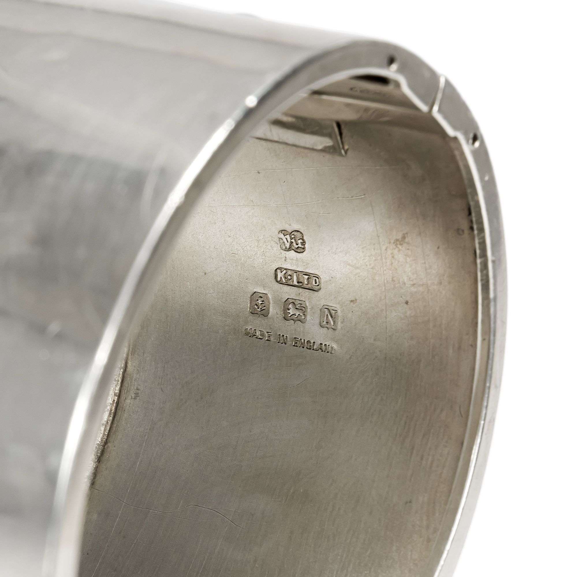 626681-hofer-antikschmuck-Breiter-Sterlingsilber-Armreif-in-Form-eines-Guertels-Birmingham-1937-Gut-geguertet_5