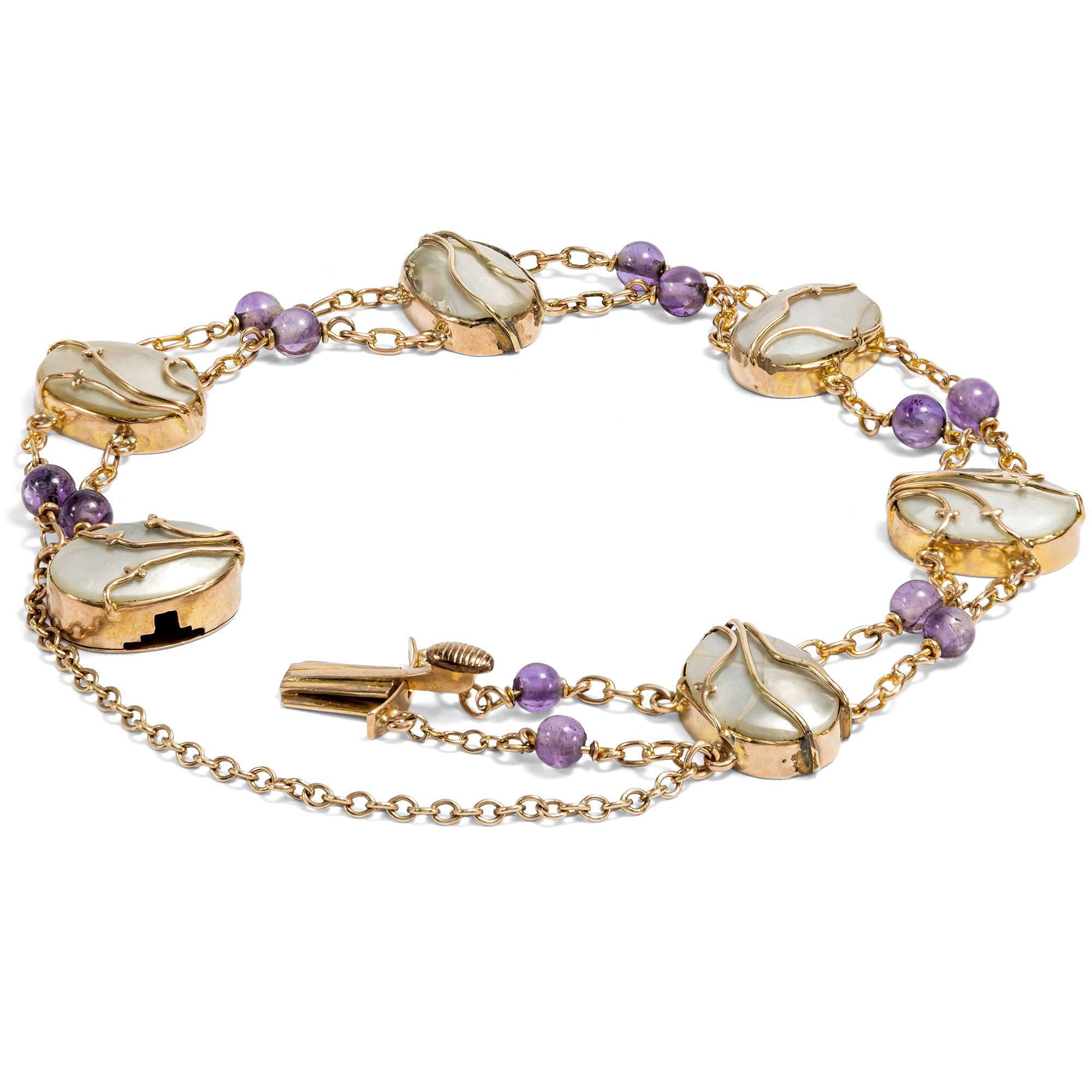 626699-hofer-antikschmuck-Arts-und-Crafts-Armband-mit-Perlschalen-und-Amethysten-in-Gold-England-um-1905-Im-goldenen-Kaefig_2
