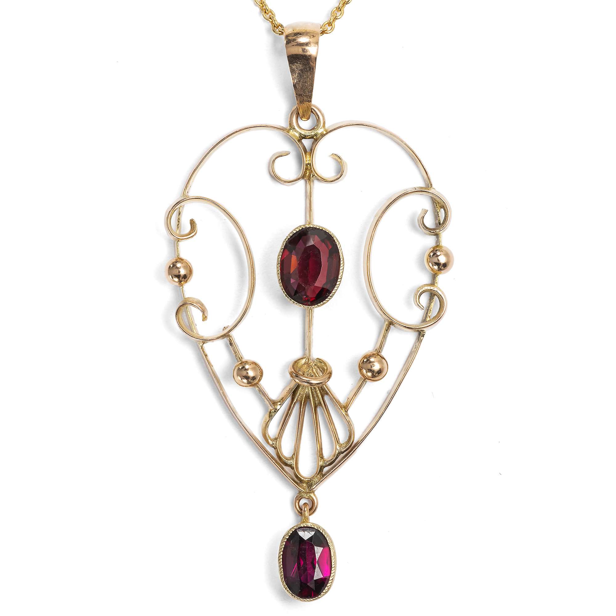 626788-hofer-antikschmuck-Anhaenger-mit-Almandin-Granaten-in-Gold-Grossbritannien-um-1910-A-Day-in-Life