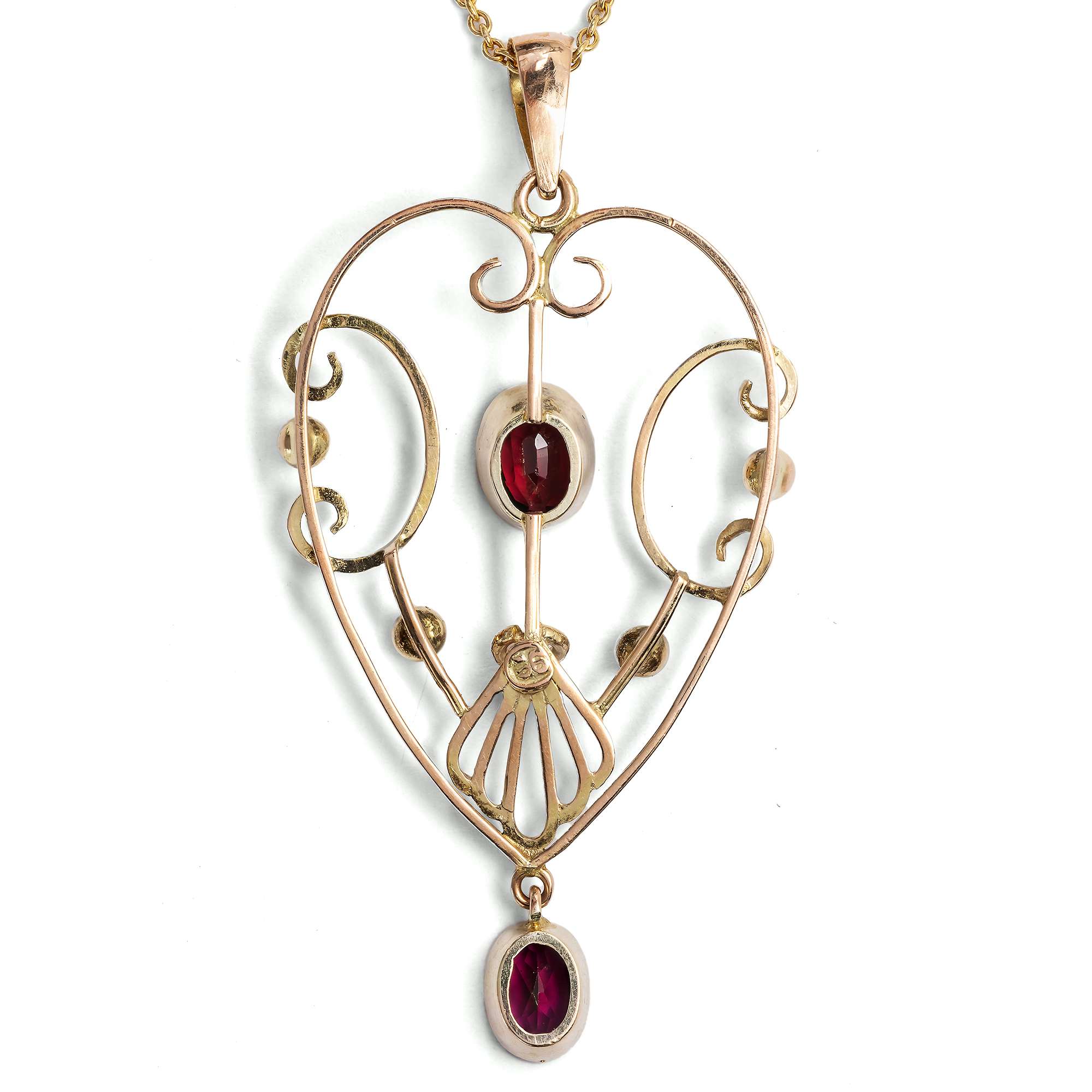 626788-hofer-antikschmuck-Anhaenger-mit-Almandin-Granaten-in-Gold-Grossbritannien-um-1910-A-Day-in-Life_3