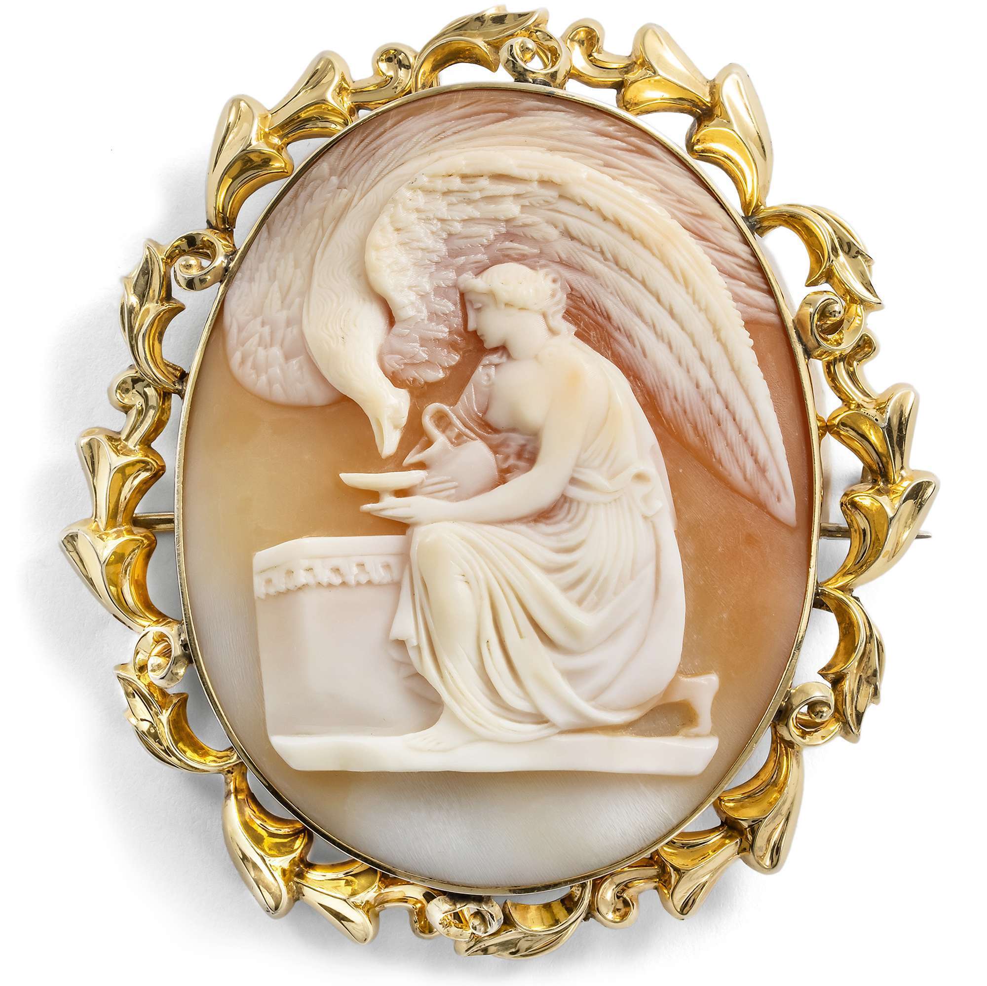 626852-hofer-antikschmuck-Grosse-Muschel-Kamee-mit-Darstellung-der-Hebe-in-Gold-England-und-Italien-um-1850-Auf-dem-Olymp_1