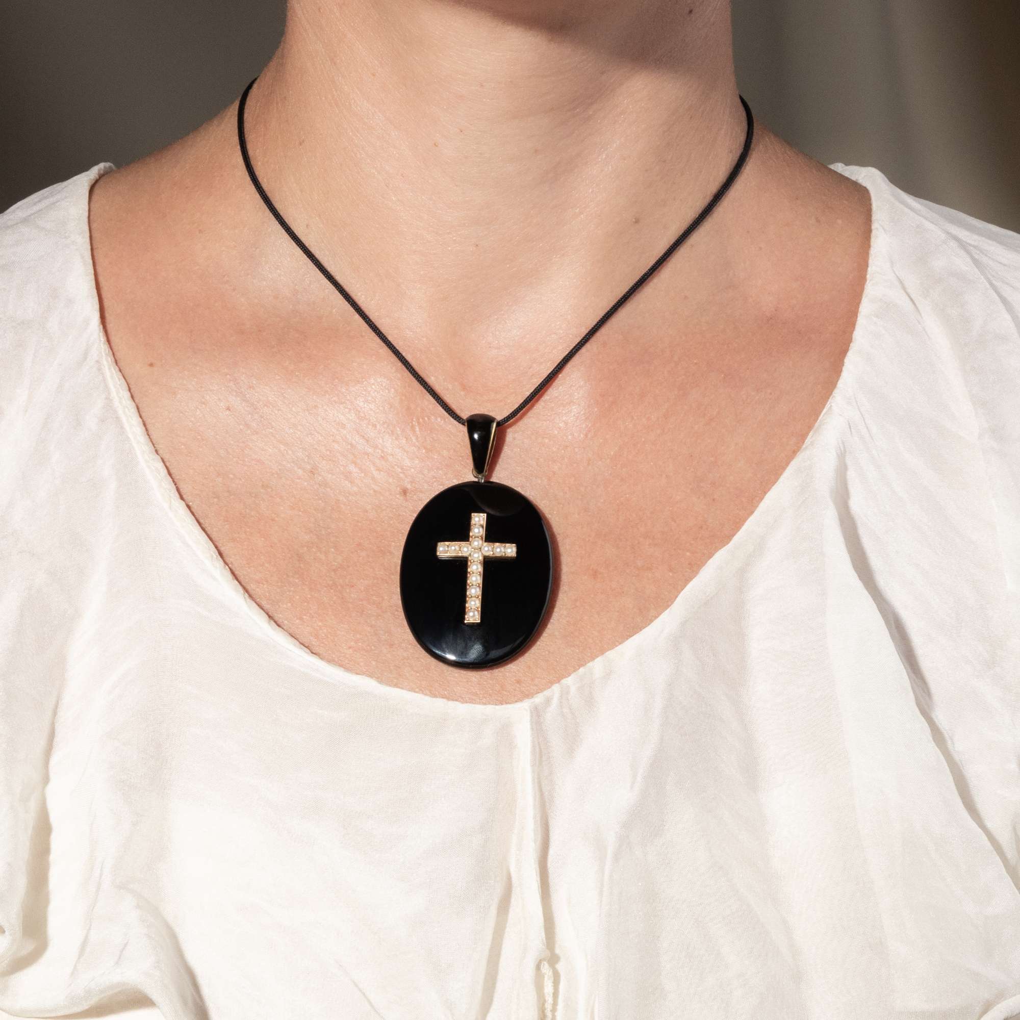 626859-hofer-antikschmuck