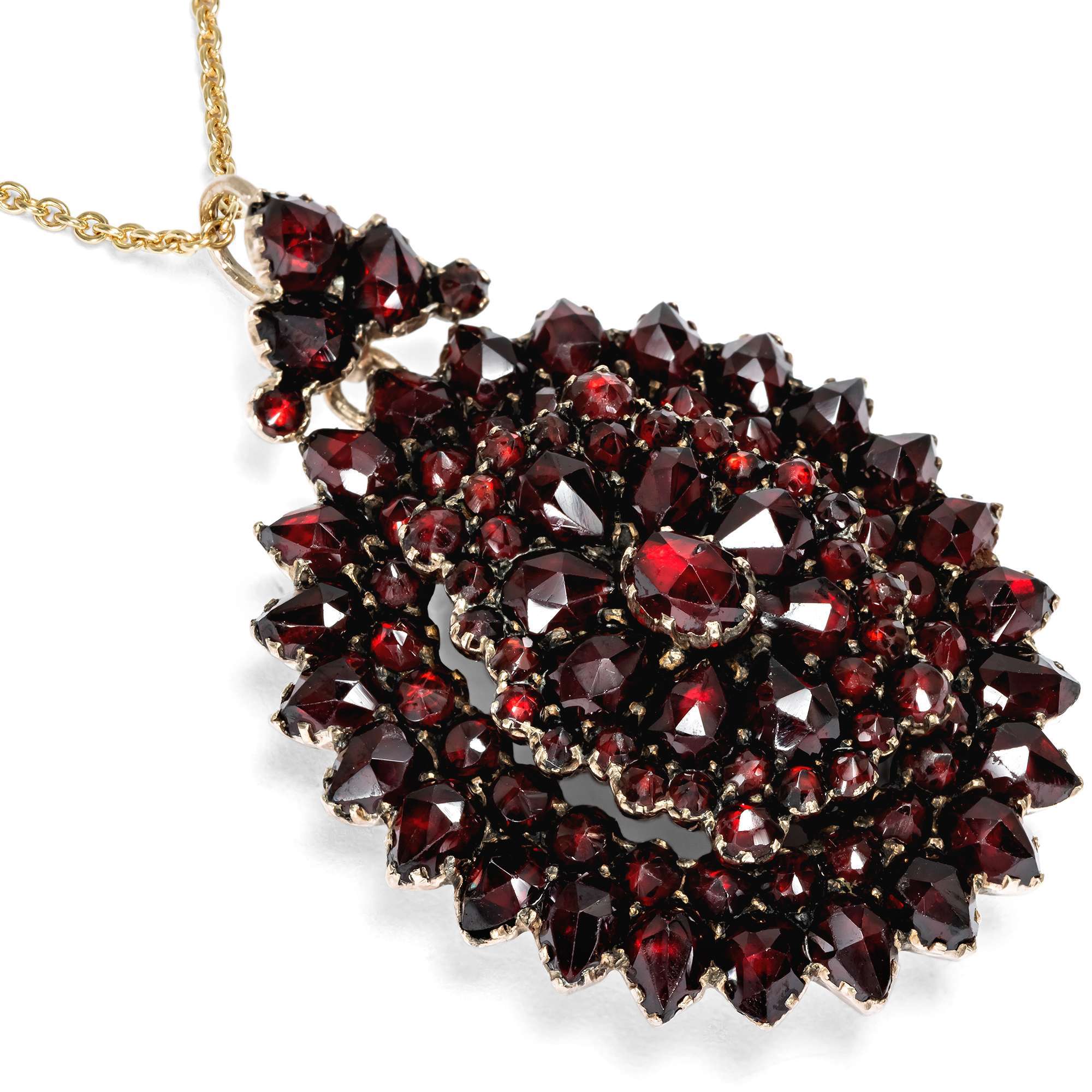 626881-hofer-antikschmuck-Antikes-Medaillon-mit-boehmischen-Granaten-als-Anhaenger-um-1880-Glut-der-Erinnerung_3