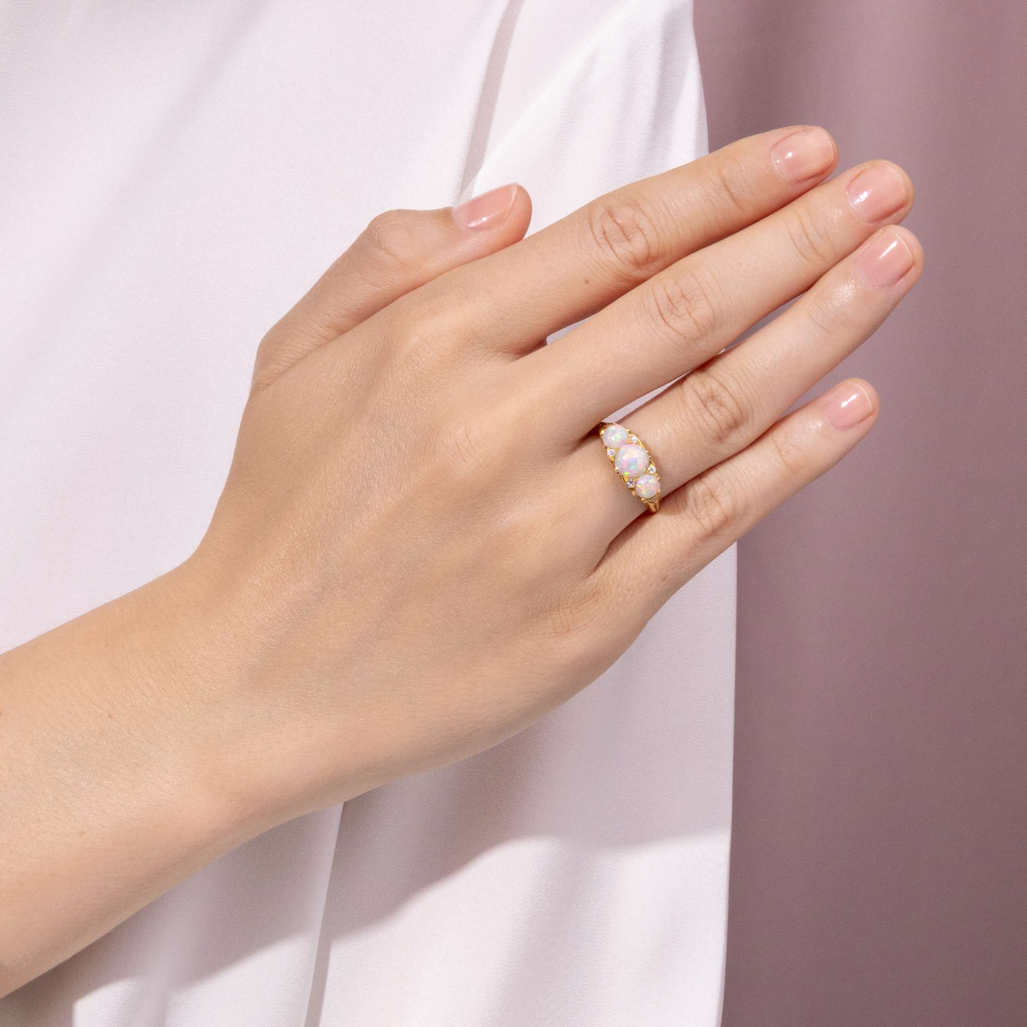 627057-hofer-antikschmuck